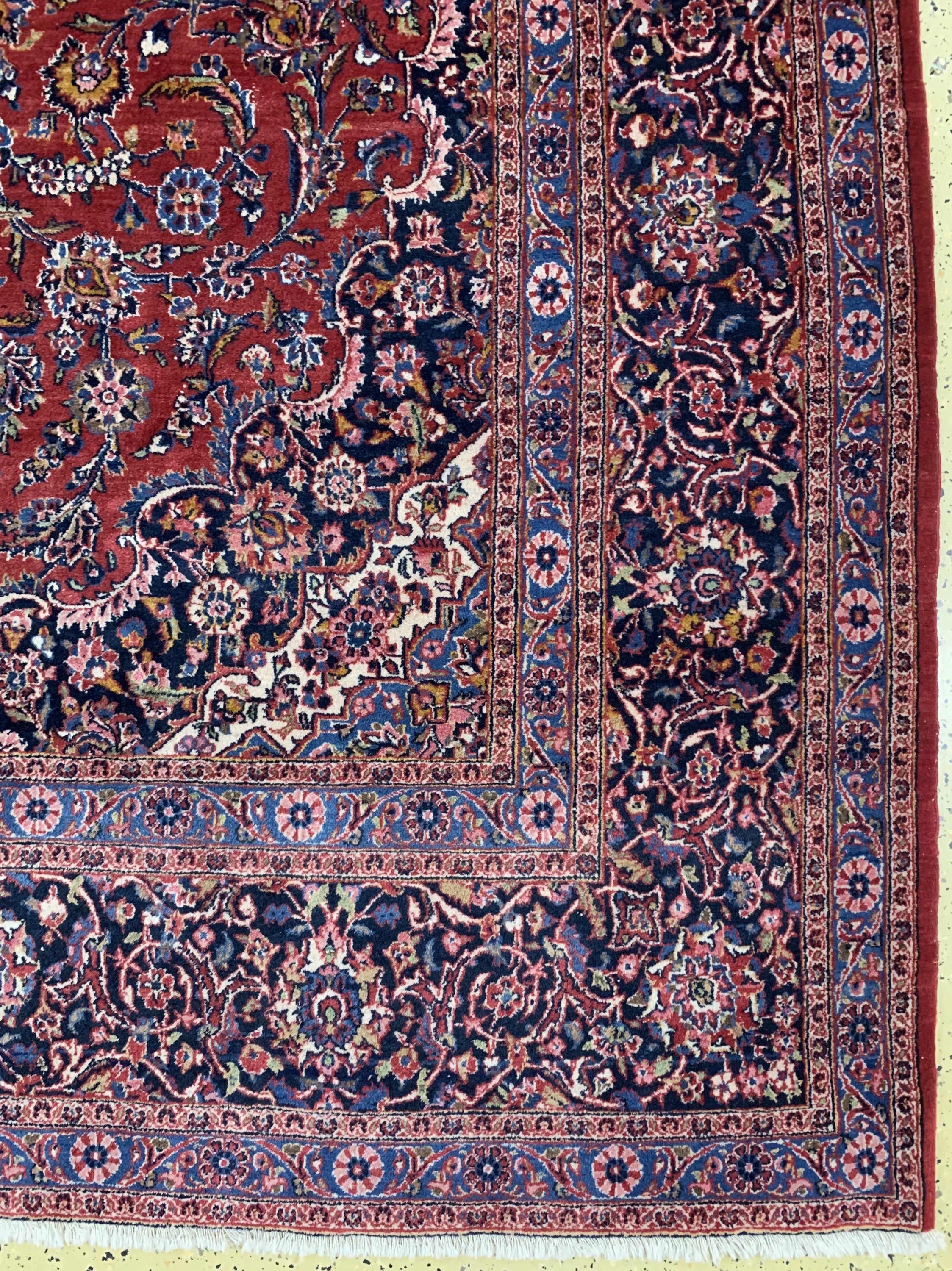 Detail a: Keschan fein, Persien, Mitte 20.Jhd, Wolle auf Baumwolle, ca. 395 x 282 cm, verkürzt, EHZ: 2