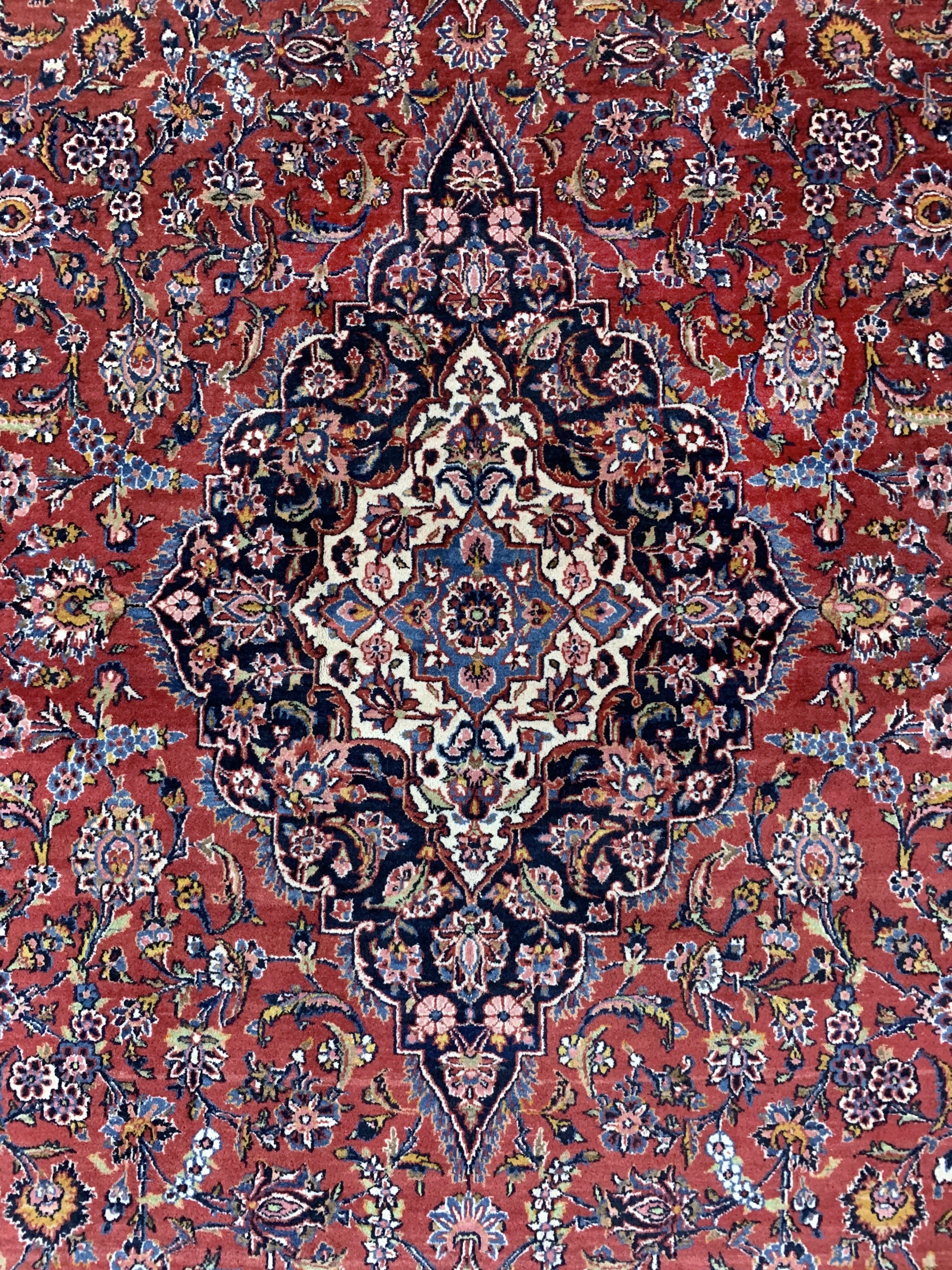 Detail c: Keschan fein, Persien, Mitte 20.Jhd, Wolle auf Baumwolle, ca. 395 x 282 cm, verkürzt, EHZ: 2
