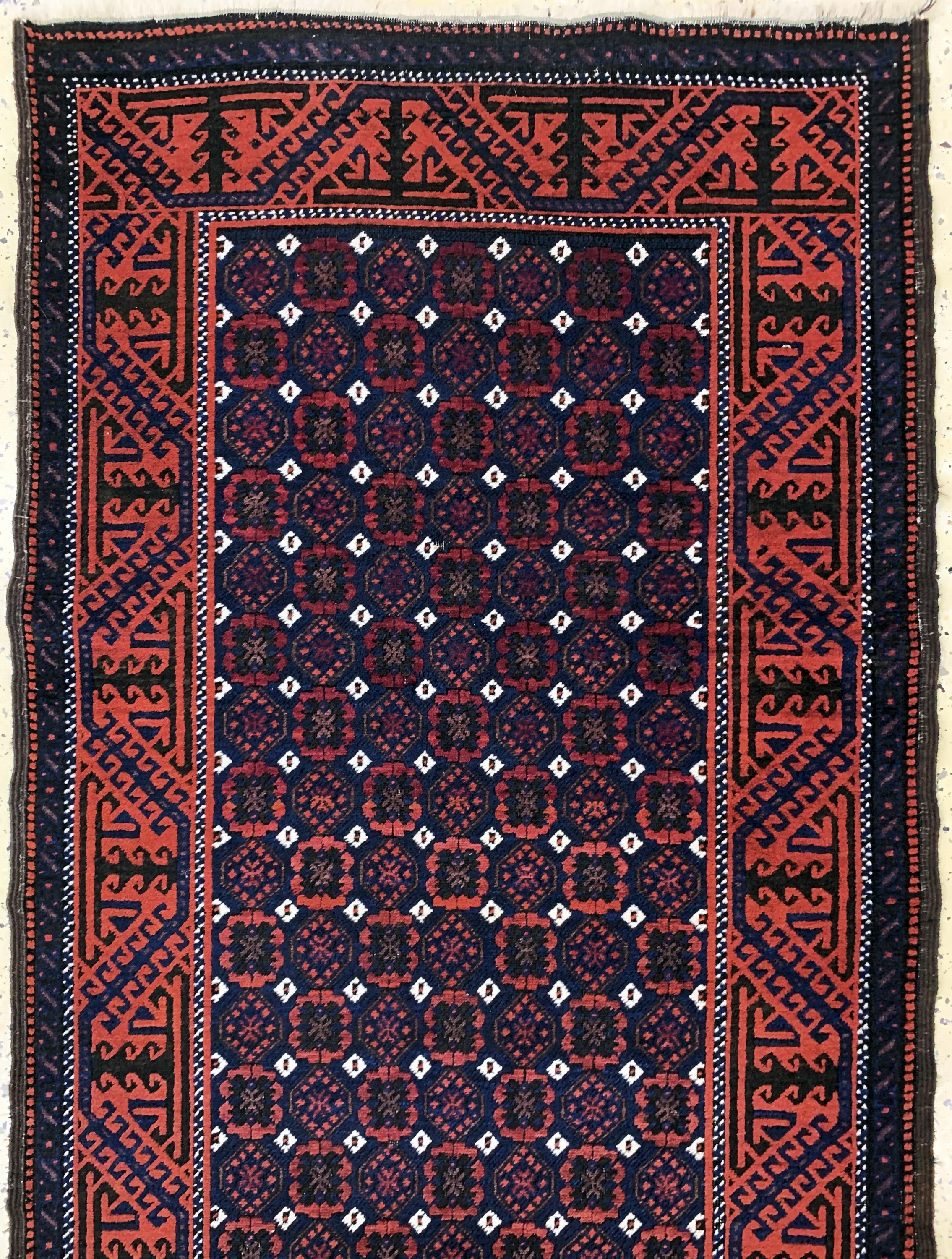 Detail a: Belutsch antik, Persien, um 1900, Wolle aufWolle, ca. 255 x 88 cm, EHZ: 2-3(oxidiert)
