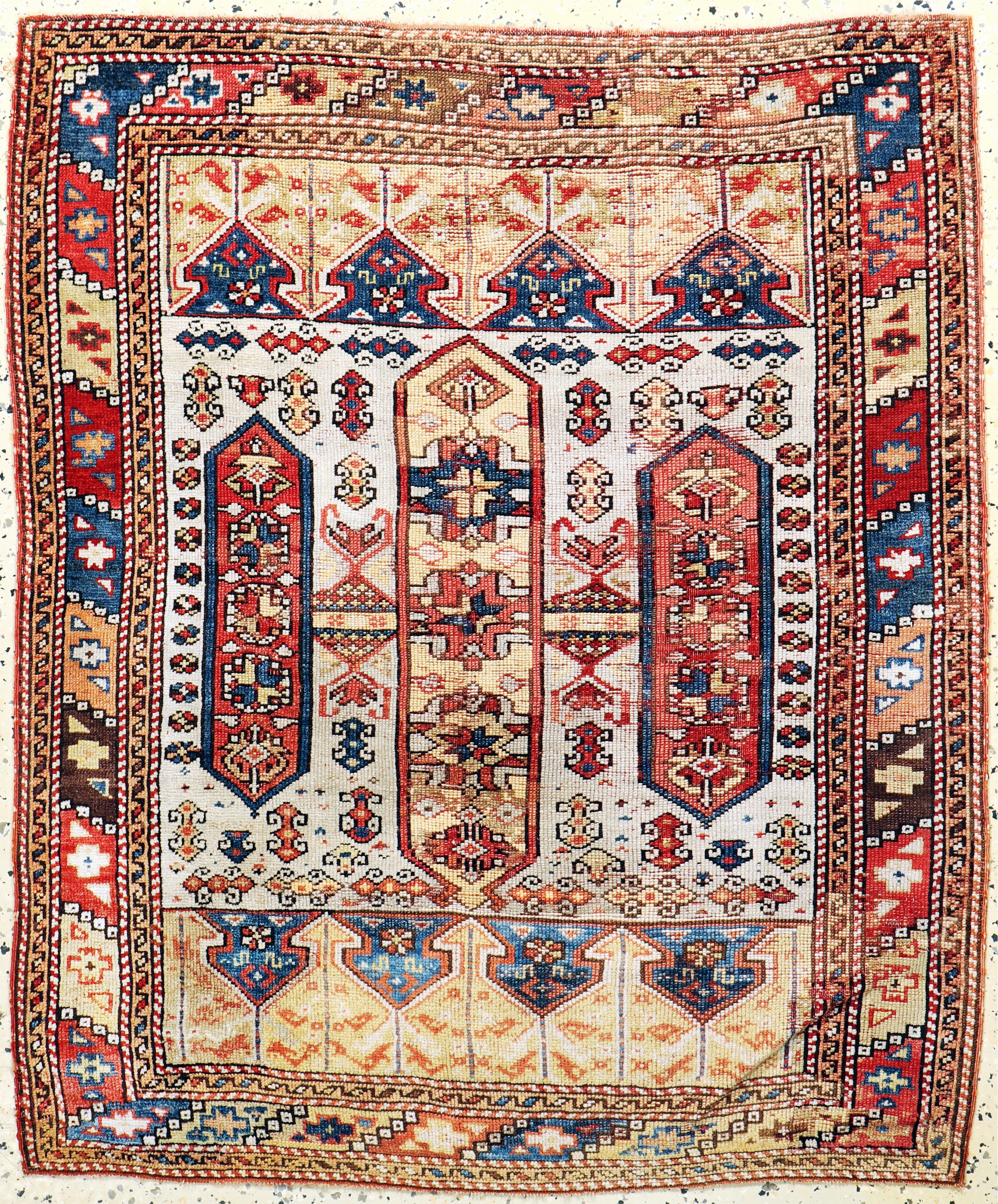 Melas antik, Türkei, 19.Jhd, Wolle auf Wolle, ca. 117 x 100 cm, EHZ: 3-4
