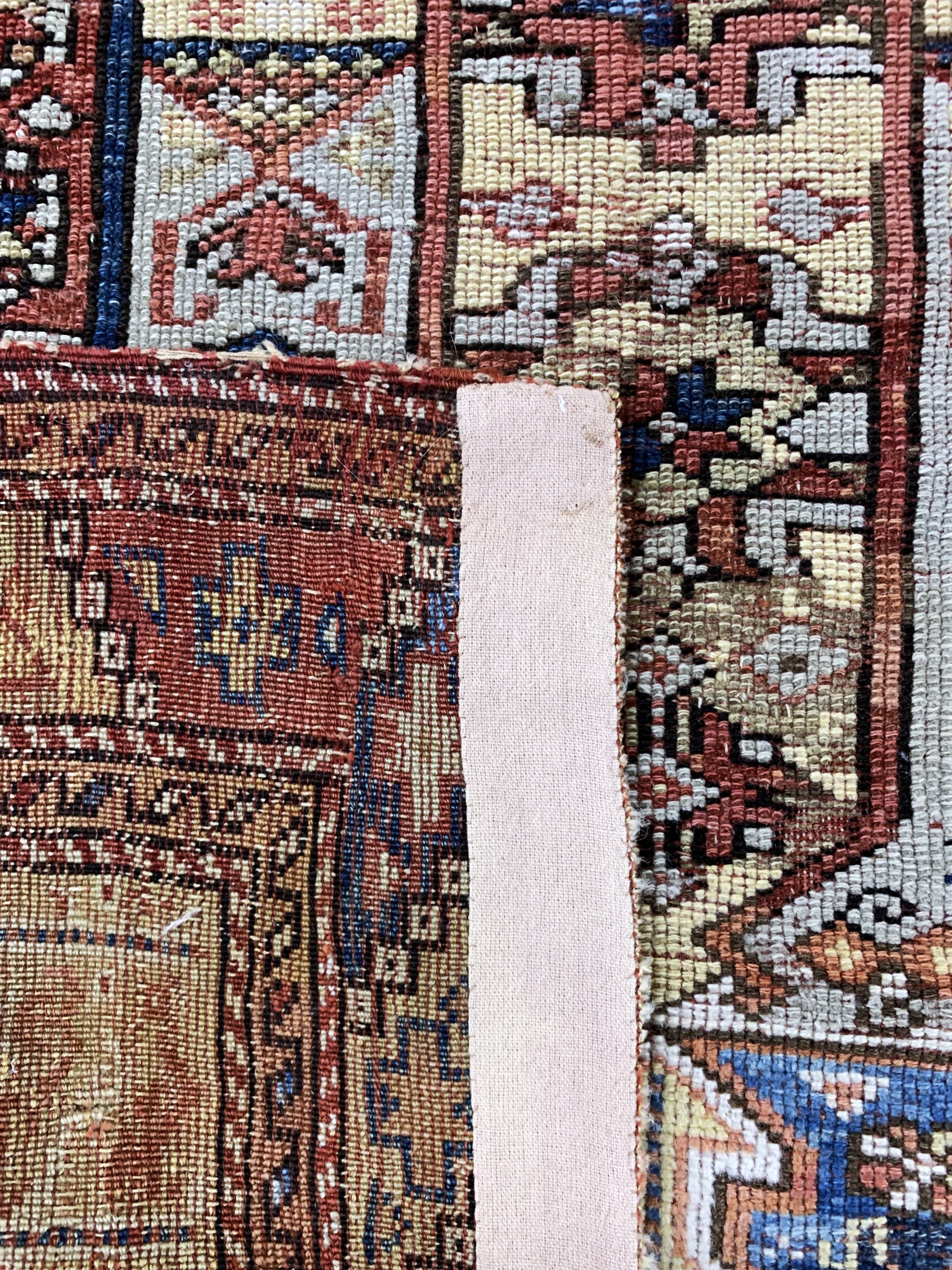 Detail e: Melas antik, Türkei, 19.Jhd, Wolle auf Wolle, ca. 117 x 100 cm, EHZ: 3-4