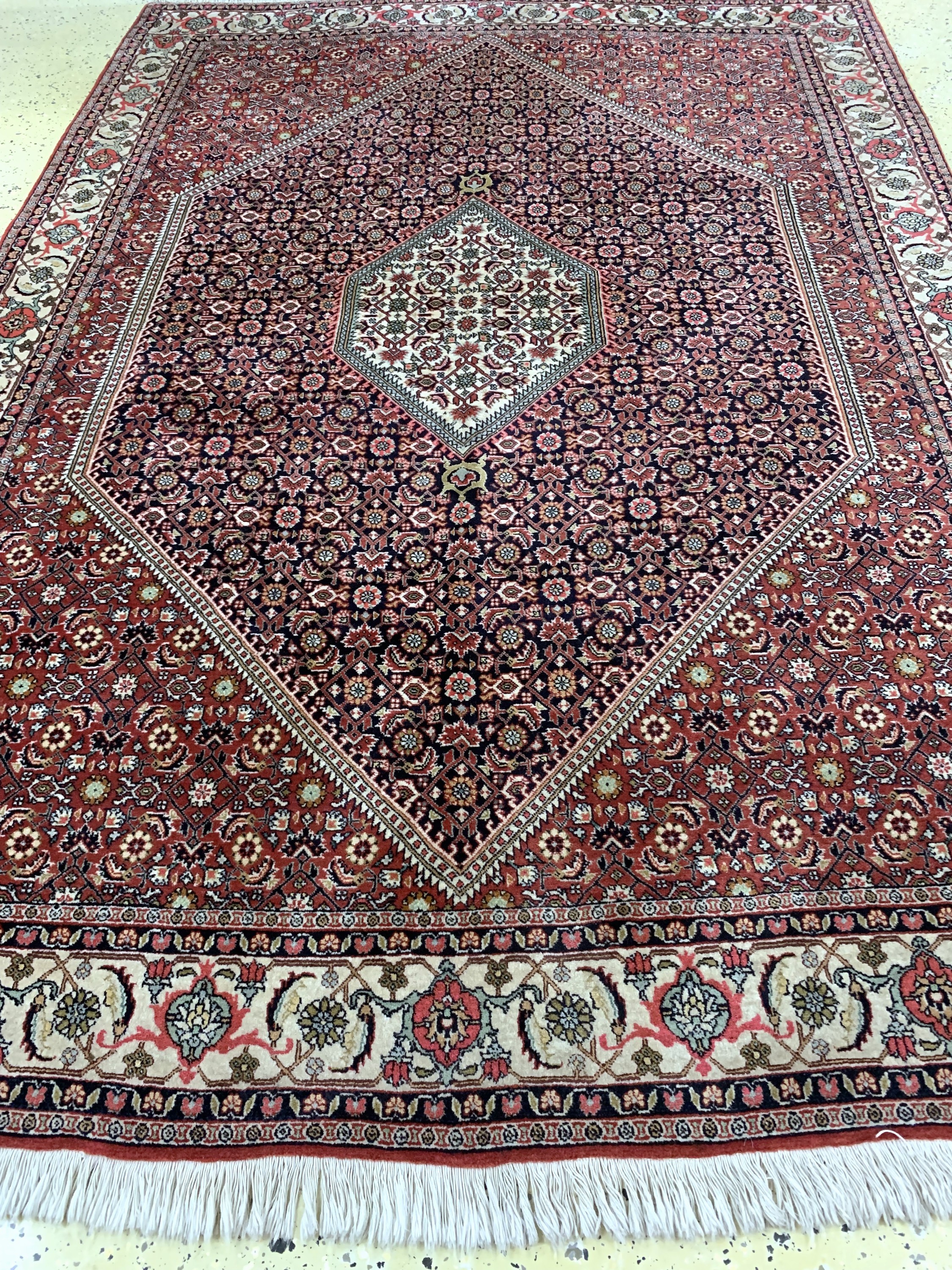 Detail f: Bidjar fein, Persien, Ende 20.Jhd, Korkwolle auf Baumwolle, ca. 245 x 170 cm, EHZ: 1-2