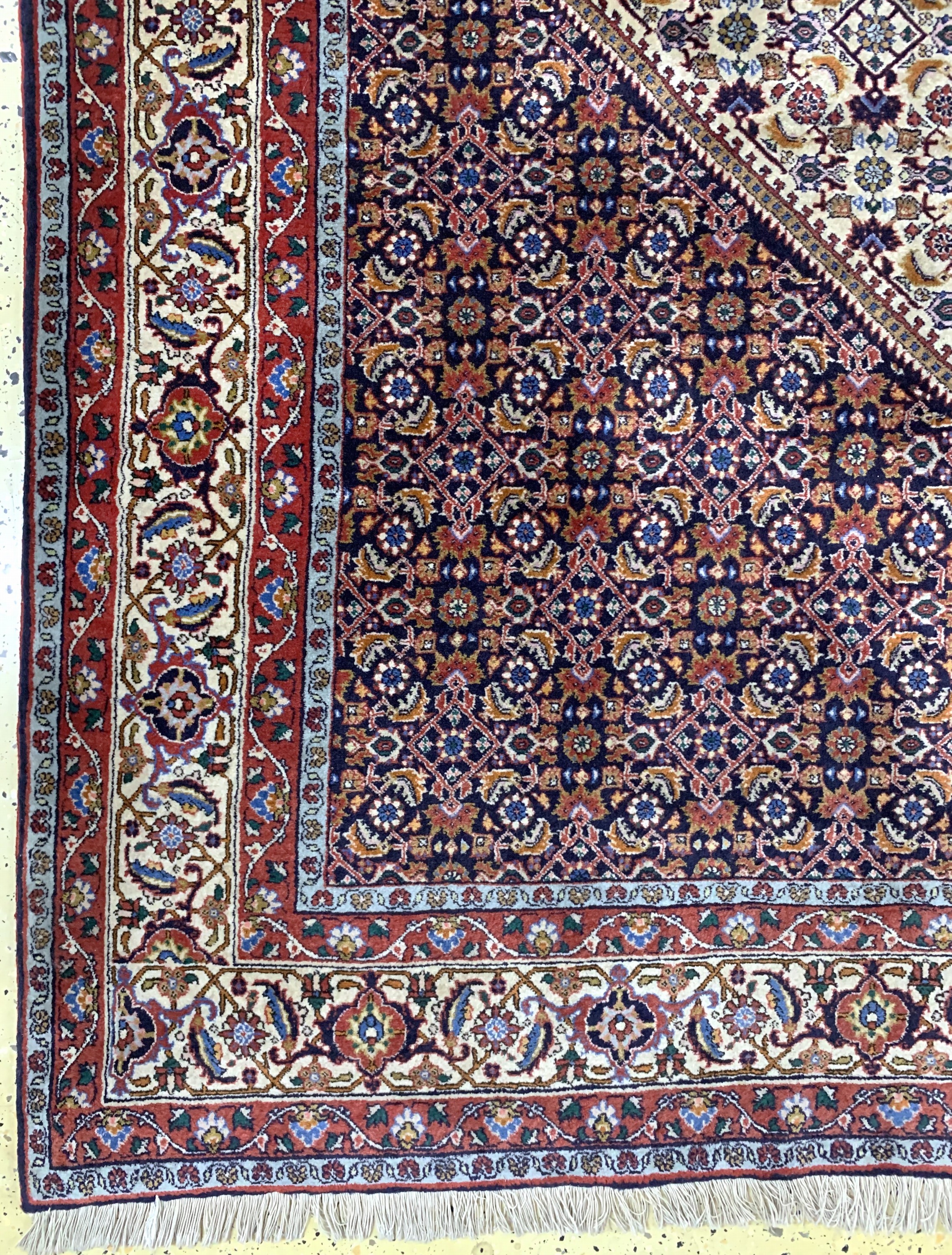Detail b: Bidjar fein, Persien, Ende 20.Jhd, Korkwolle auf Baumwolle, ca. 355 x 248 cm, EHZ: 1-2