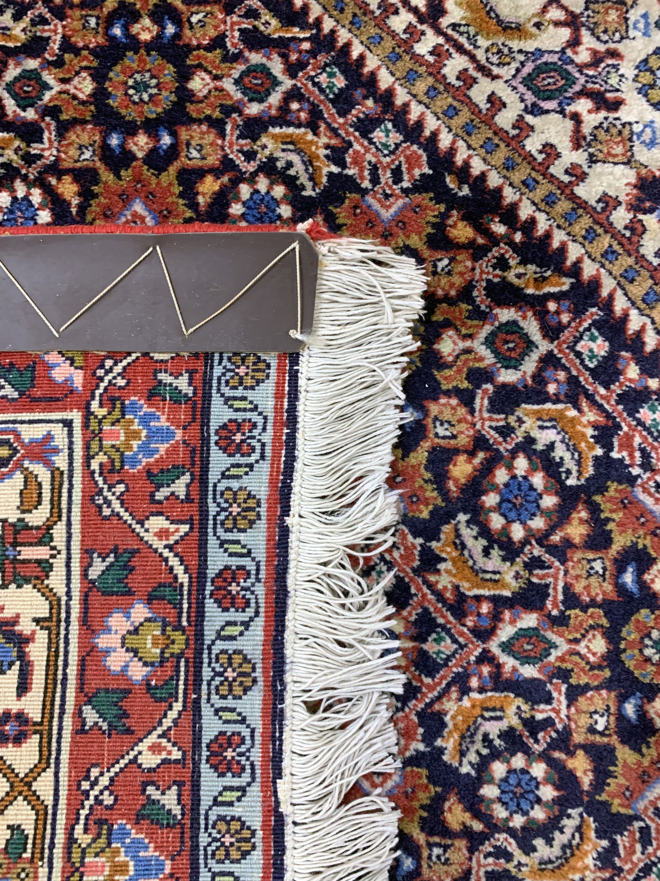 Detail g: Bidjar fein, Persien, Ende 20.Jhd, Korkwolle auf Baumwolle, ca. 355 x 248 cm, EHZ: 1-2