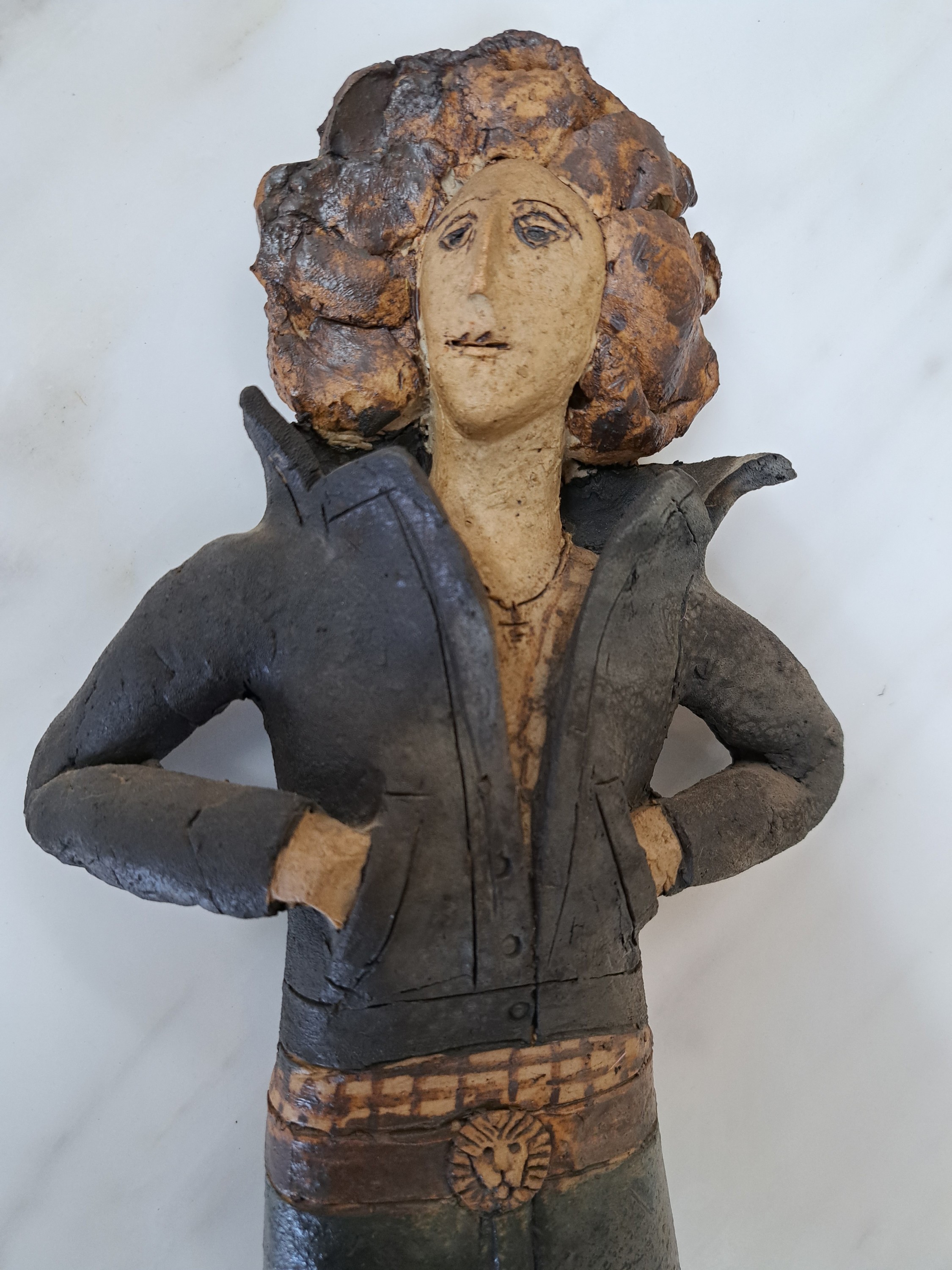 Detail a: Lisa Larsson/Larson, schwedische Künstlerin, Bildhauerin, 1931 Härlunda - 2024 Nacka, vor allem für Ihre Keramiken bekannt, hier: sehr große ...