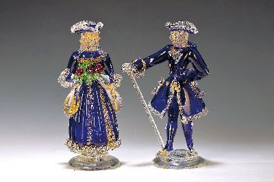 Image Paar Glasskulpturen, Murano/Venedig, 20. Jh., Kavalier und Dame, farbloses Glas, mit ...