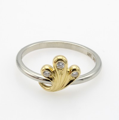 Image Ring mit Brillanten, GG/WG 585/000, 3 Brill.zus. ca. 0.07 ct Weiß/si, RW ca. 54 ...
