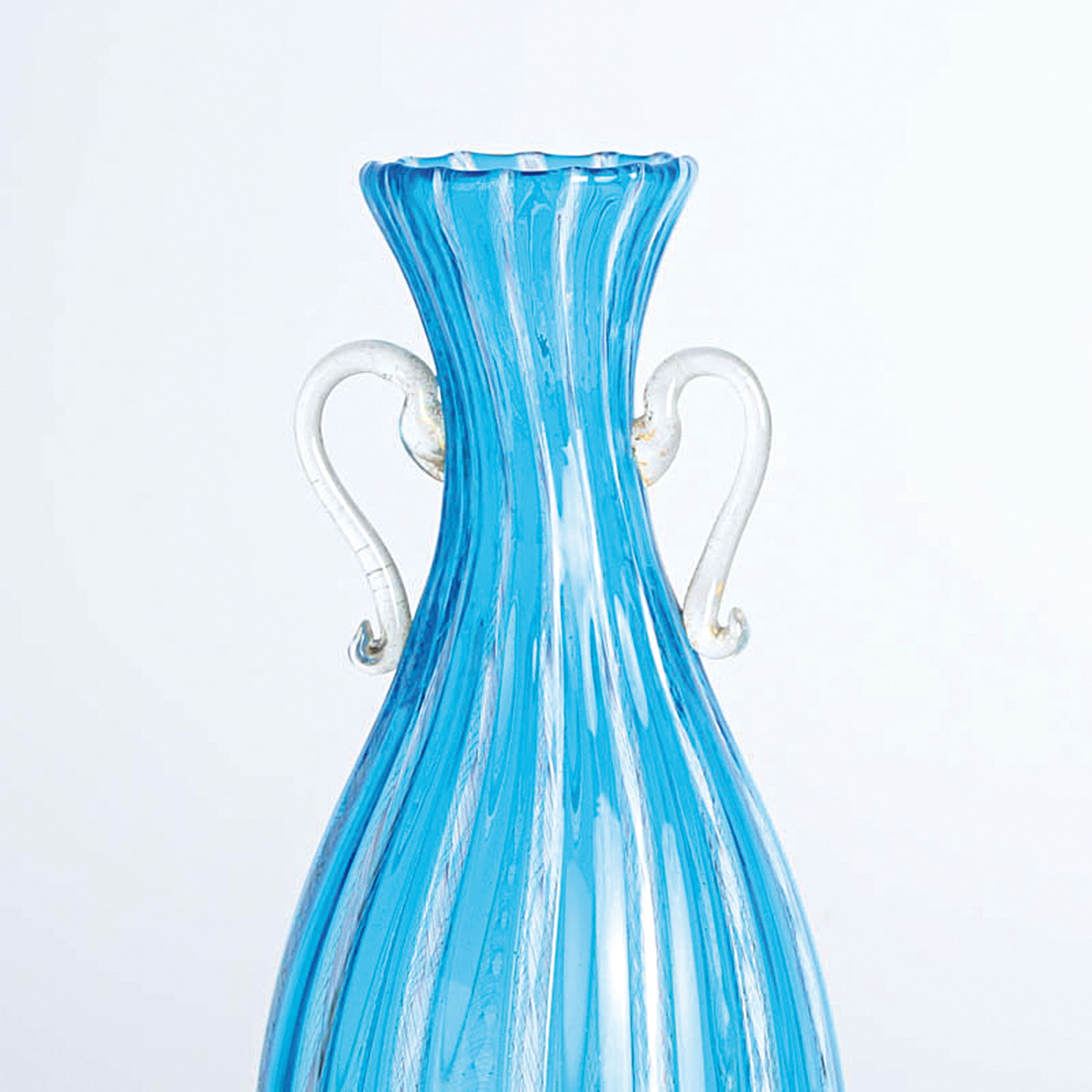 Detail i: 4 Zanfirico-Vasen in blauem Kolorit, Fratelli Toso, Murano, 1960-70, farbloses Glas in blauer Zanfirico-Technik, tlw. mit Herstelleretiketten, H. ...