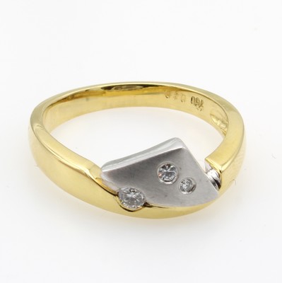 Image 26920967 - Ring mit Brillanten, GG/WG 750/000, 3 Brill.zus. ca. 0.10 ct Weiß/si, z.T. matt., ...