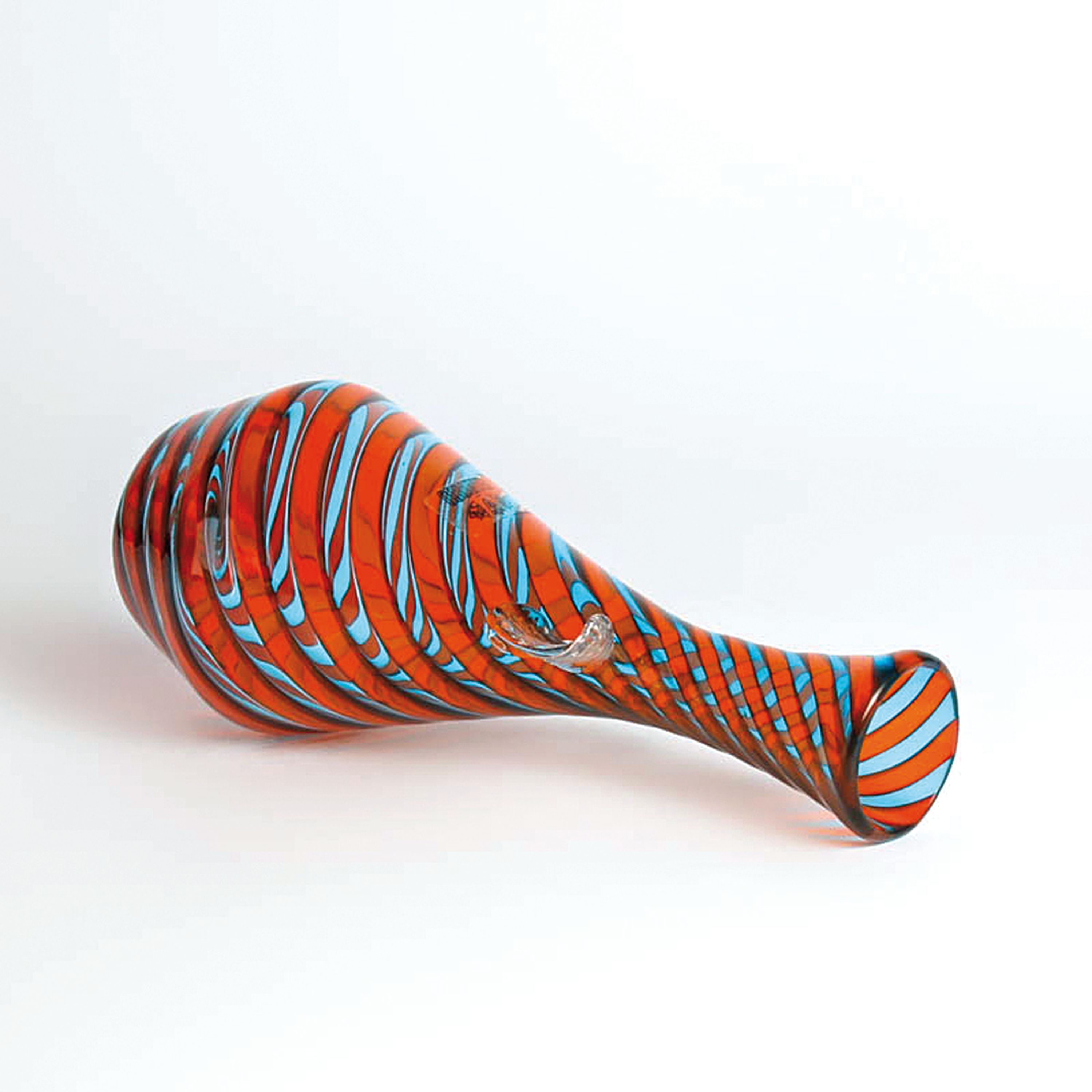 Detail d: 4 Glasvasen, Fratelli Toso, Murano, 1960-70, farbloses Glas, rot, schwarz und orangefarbene Fadeneinschmelzungen, H. 15-23 cm