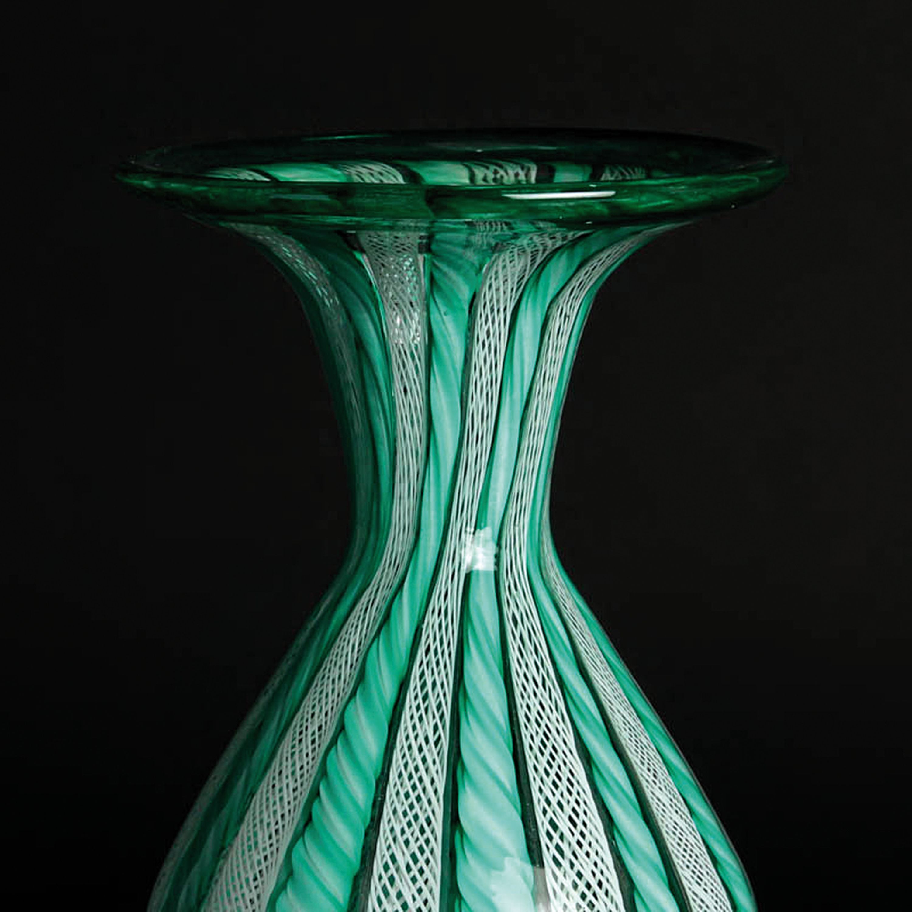 Detail j: 4 Zanfirico-Vasen in grünem Kolorit, Fratelli Toso, Murano, 1960-70, farbloses Glas, weiße gedrehte und grün-türkisfarbene Fadeneinschmelzungen, ...