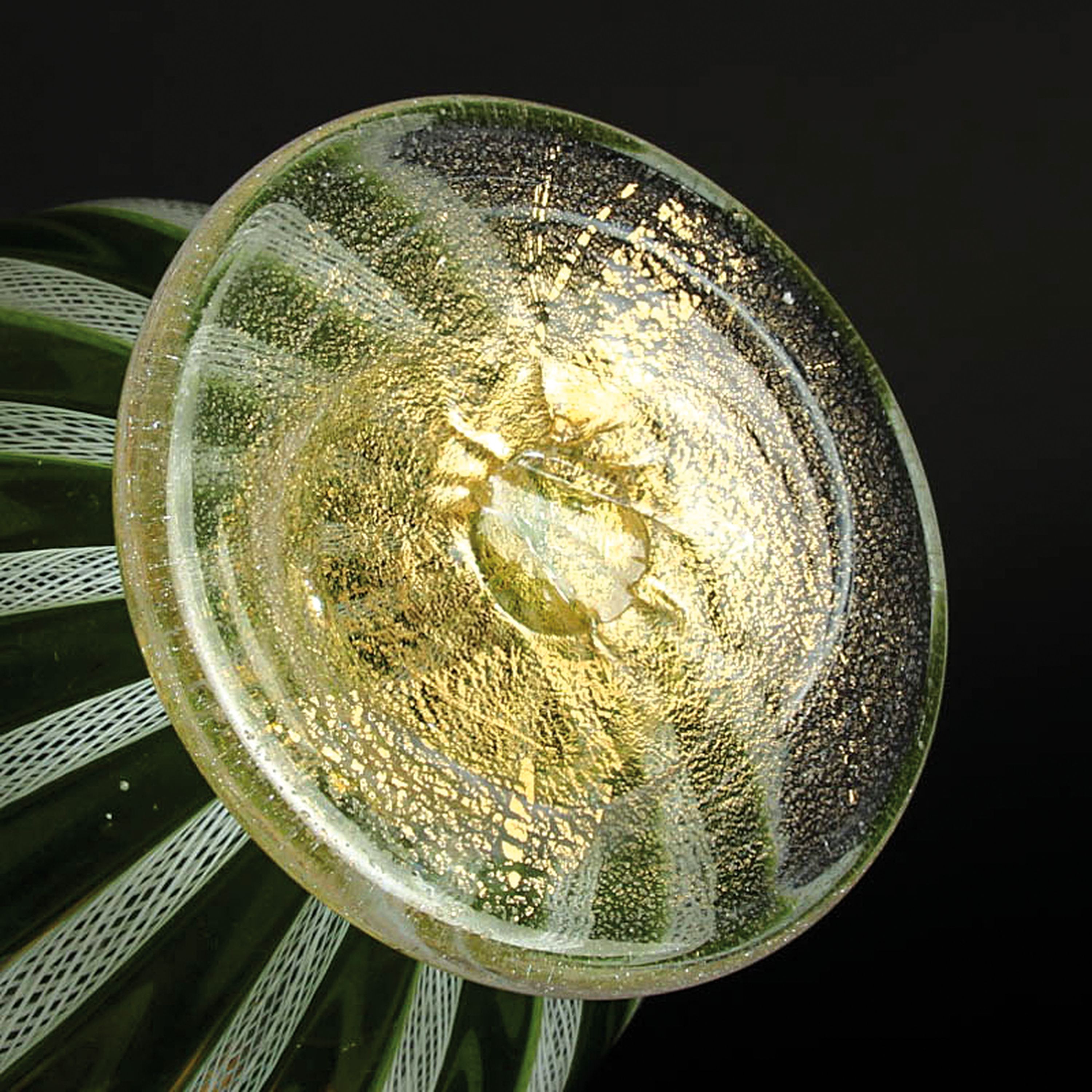 Detail n: 4 Zanfirico-Vasen in grünem Kolorit, Fratelli Toso, Murano, 1960-70, farbloses Glas, weiße gedrehte und grün-türkisfarbene Fadeneinschmelzungen, ...
