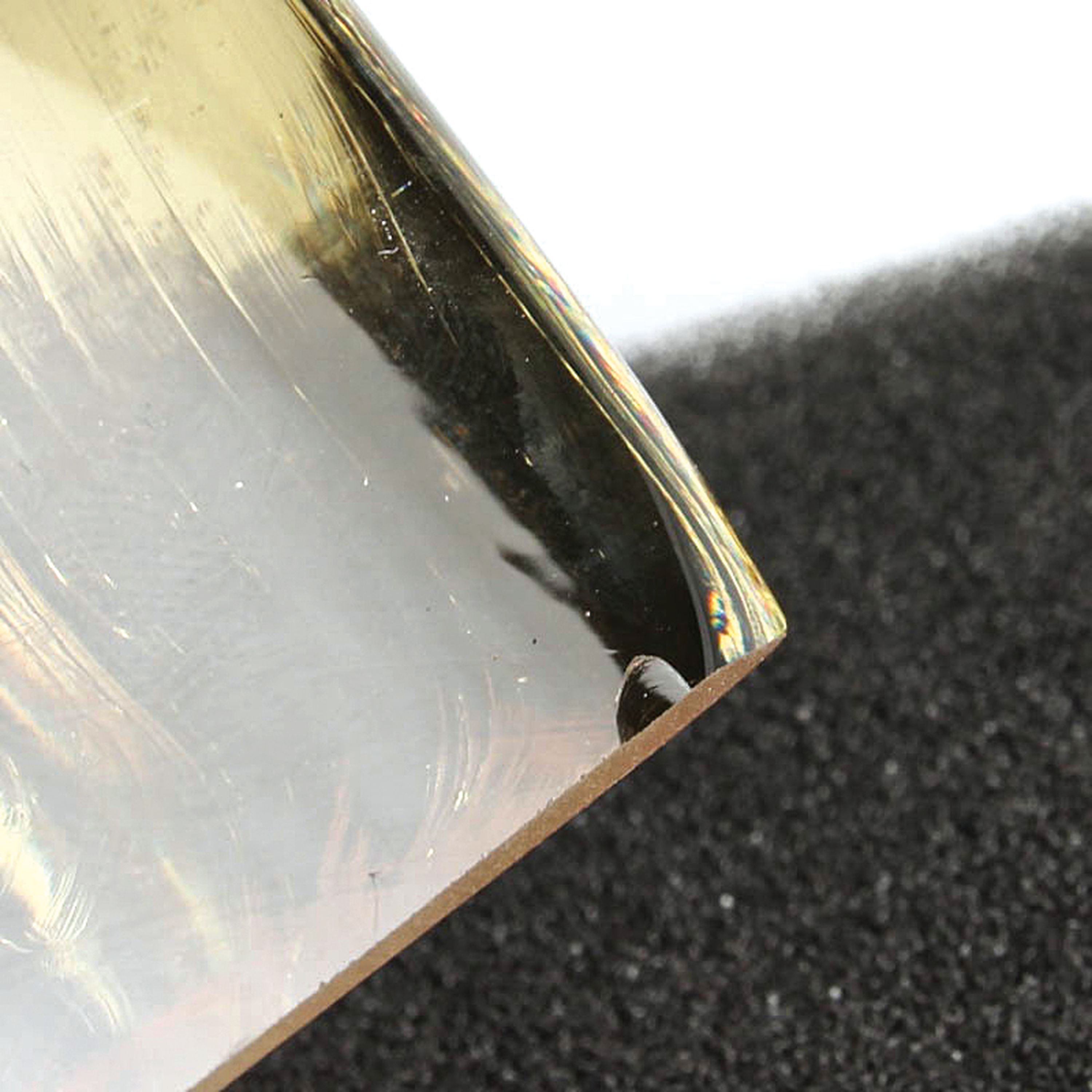 Detail f: Studioglas-Vase, Jan Paliczek, farbloses Glas, rote Einschmelzungen, H. 24 cm, min. am Stand best.