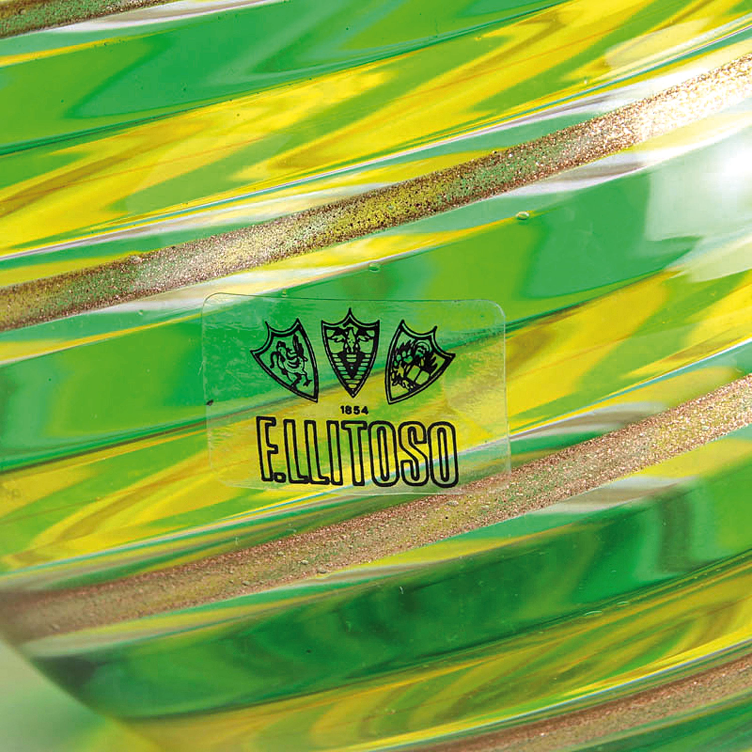 Detail b: a Canne-Flakon, Fratelli Toso, Murano, 1960-70, farbloses Glas, gelb-grüne Faden- sowie Kupferpulvereinschmelzungen, mit Stopfen, Herstelleretikett, ...