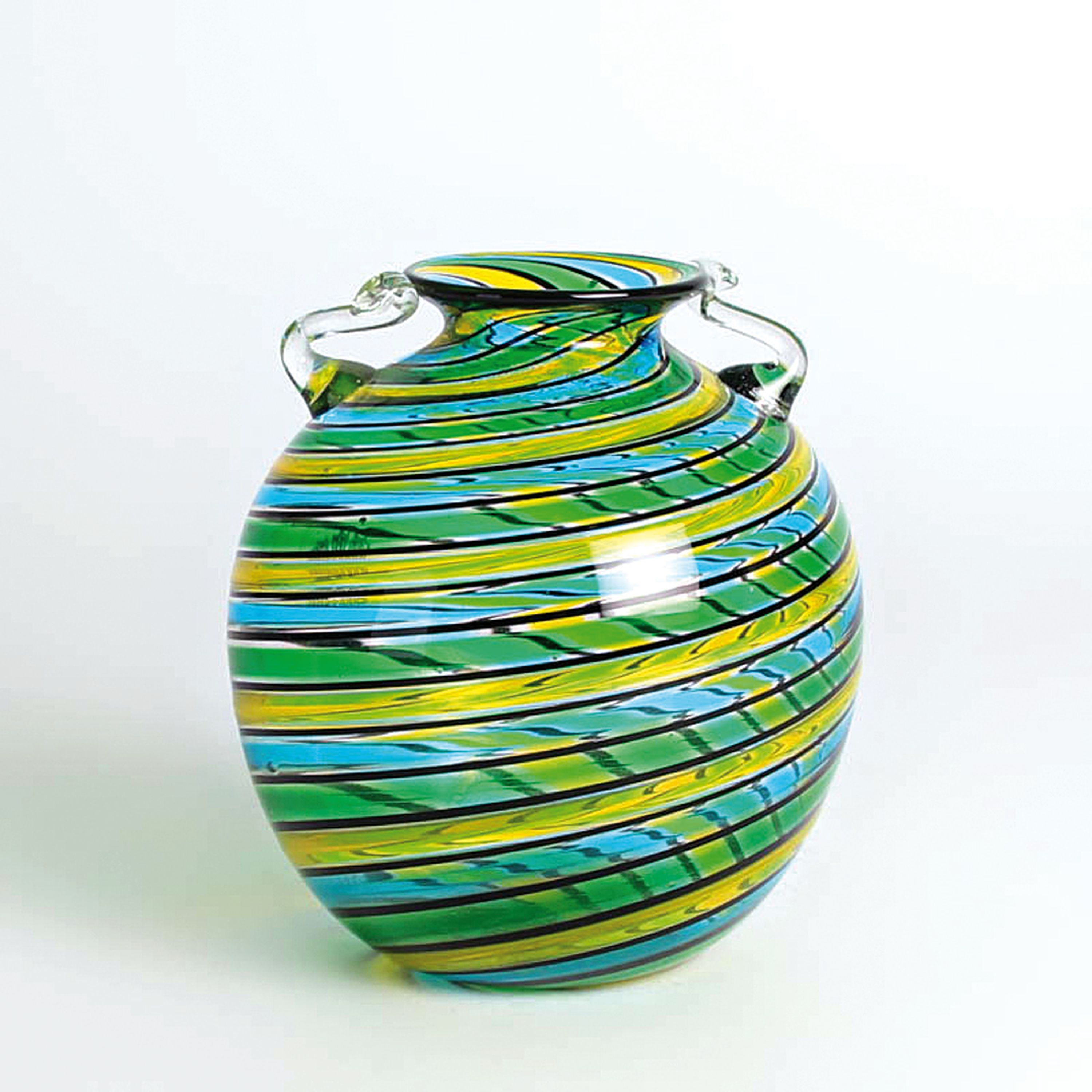 Detail a: 3 a Canne-Vasen, Fratelli Toso, Murano, 1960-70, farbloses Glas, vielfarbige Fadeneinschmelzungen in a Canne-Technik, Herstelleretiketten, H. 14-20 cm