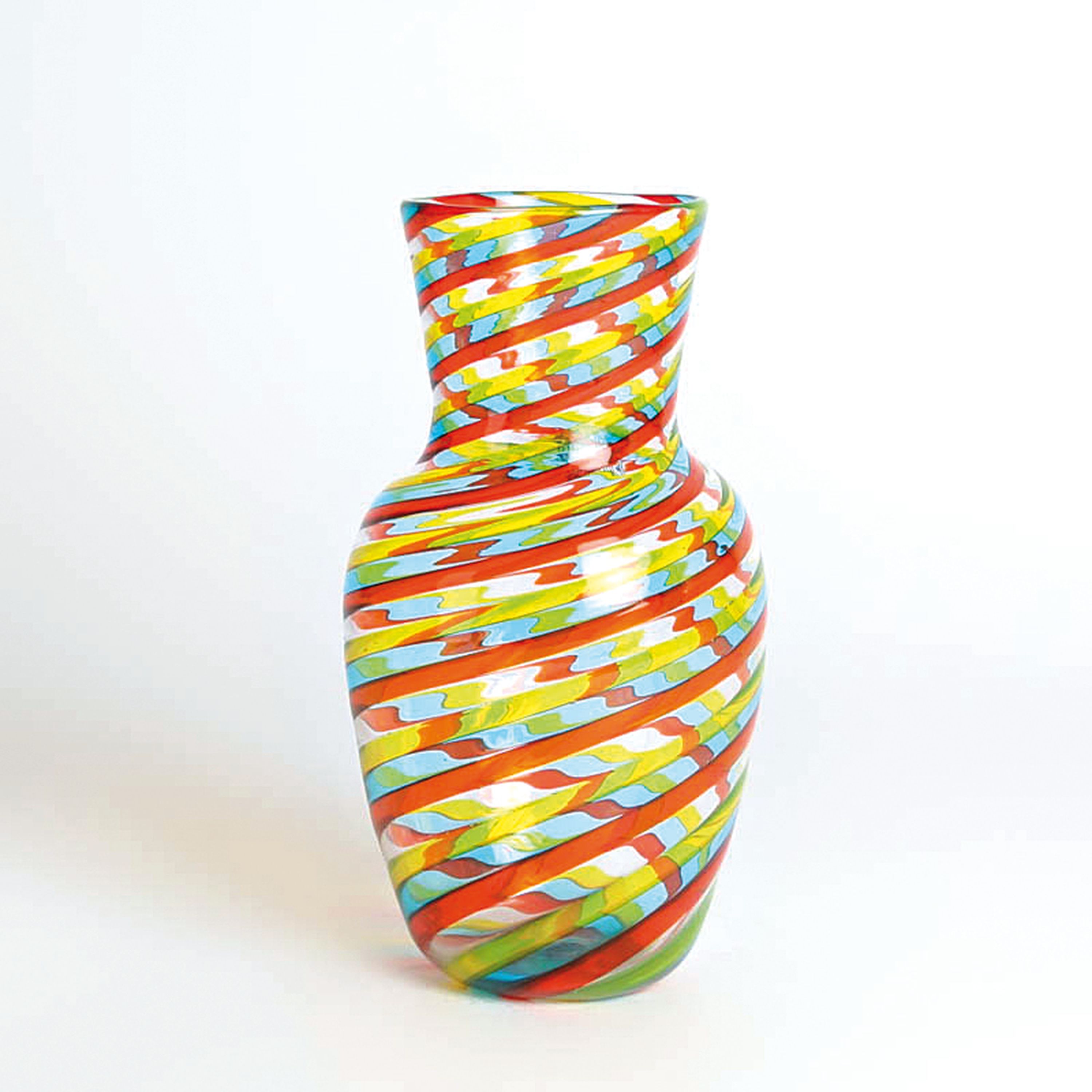 Detail b: 4 a Canne-Vasen, Fratelli Toso, Murano, 1960-70, farbloses Glas, verschiedenfarbige Fadeneinschmelzungen spiralförmig verlaufen in a canne-Technik, ...