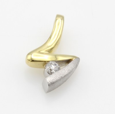 Image 26921029 - Anhänger mit Brillant, GG/WG 585/000, Brill.ca. 0.11 ct Weiß/si, z.T. matt. ...