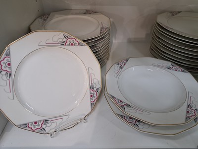 26921069f - Art-Deco-Speiseservice, Limoges Frankreich, 1920er Jahre, eckige Form, geometrischer ...