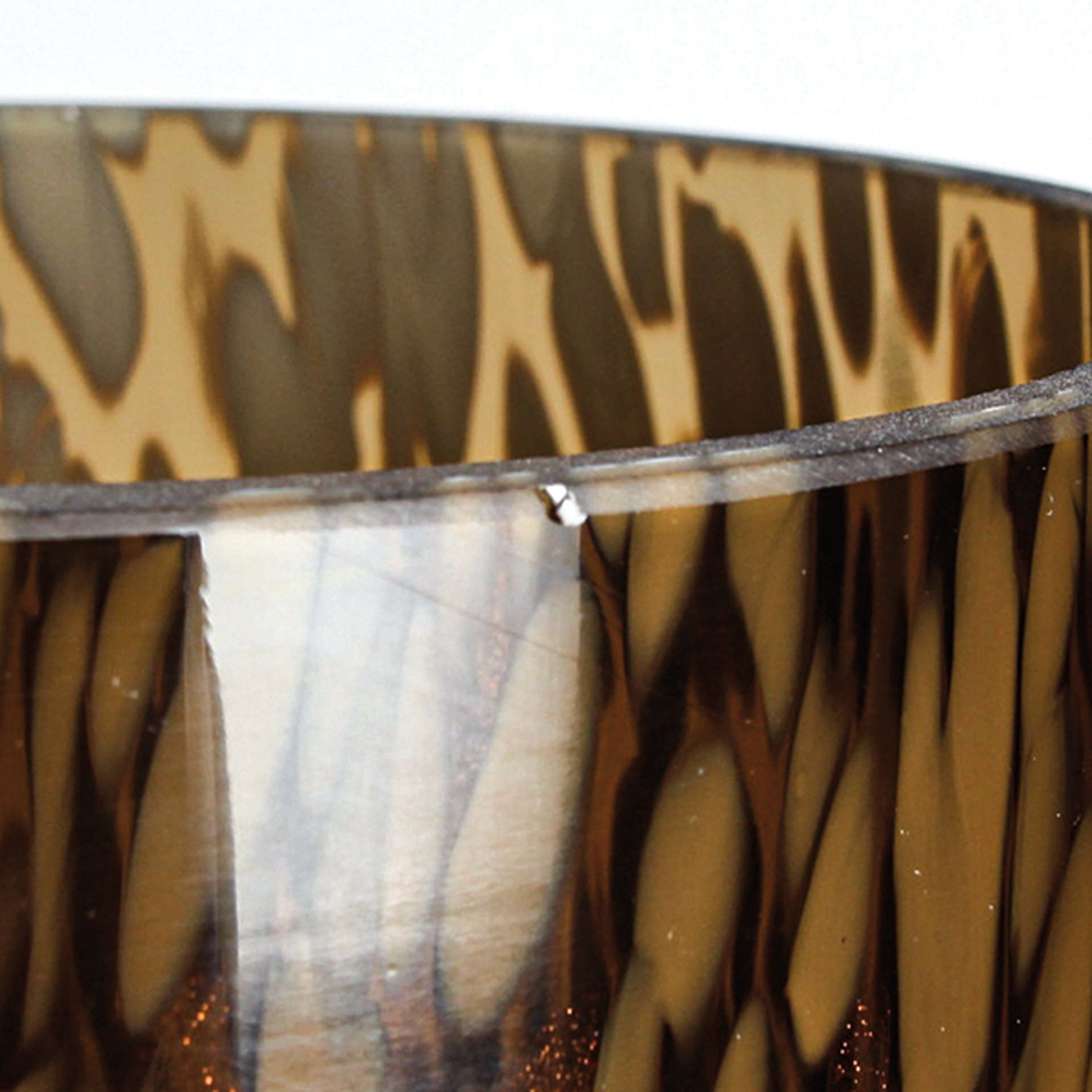 Detail d: A Macchie-Zylindervase, Cenedese, Murano, Musterstück, rauchgrünes Glas, milchweiße und Kupferpulver-Einschmelzungen, H. 35 cm, min. Chip am Rand