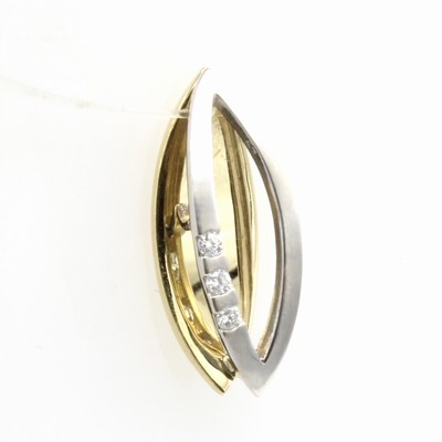 Image 26921130 - Anhänger mit Brillanten, GG/WG 585/000, 3 Brill. zus. ca. 0.05 ct Weiß/si ...