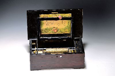 Image 26921344 - Kleine Spieluhr, Schweiz, um 1900, Walzenspielwerk, Walze ca. 12 cm, Kamm in gutem ...