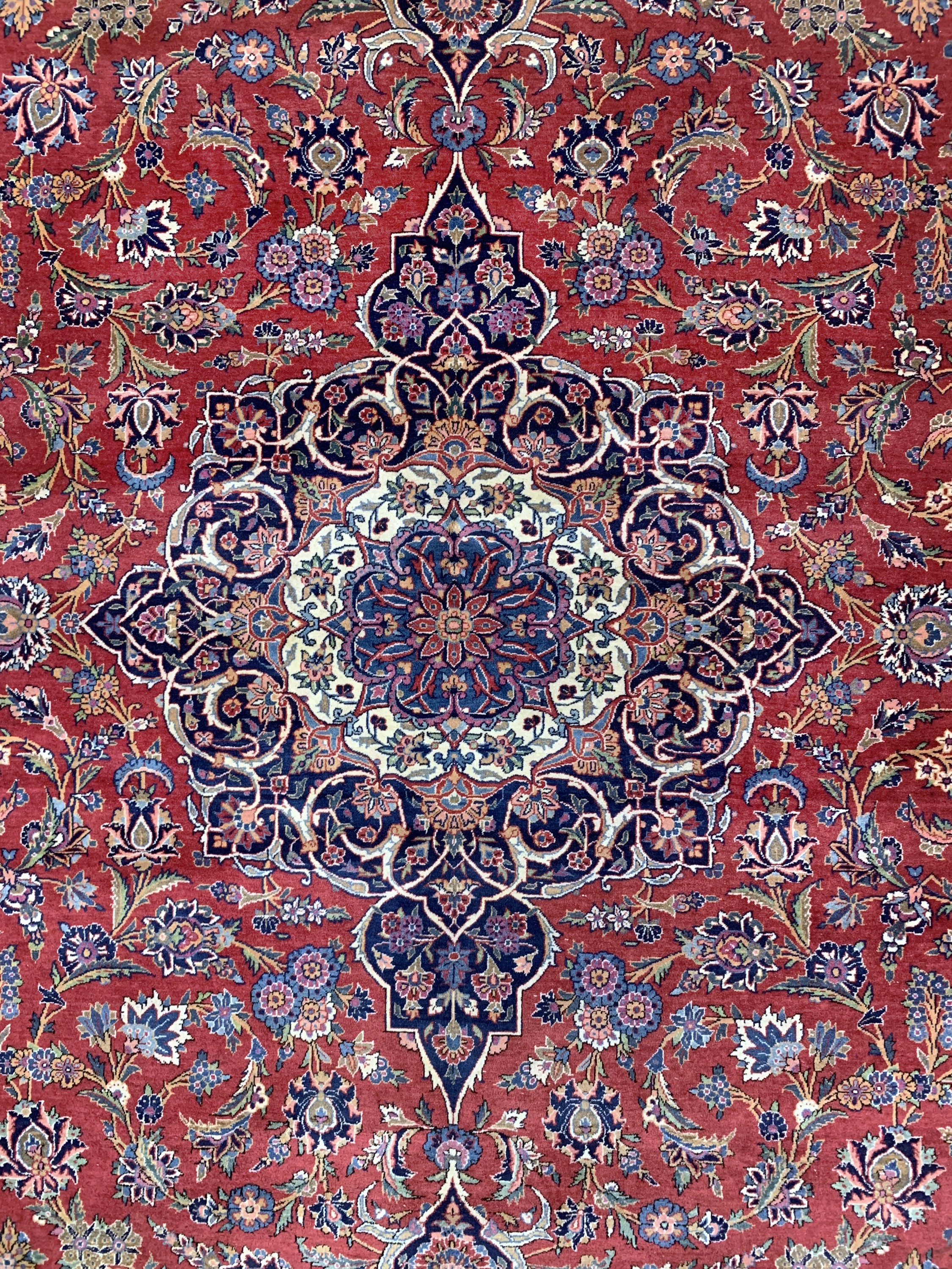 Detail c: Keschan Kork , Persien, , Korkwolle auf Baumwolle, ca. 430 x 320 cm, EHZ: 2