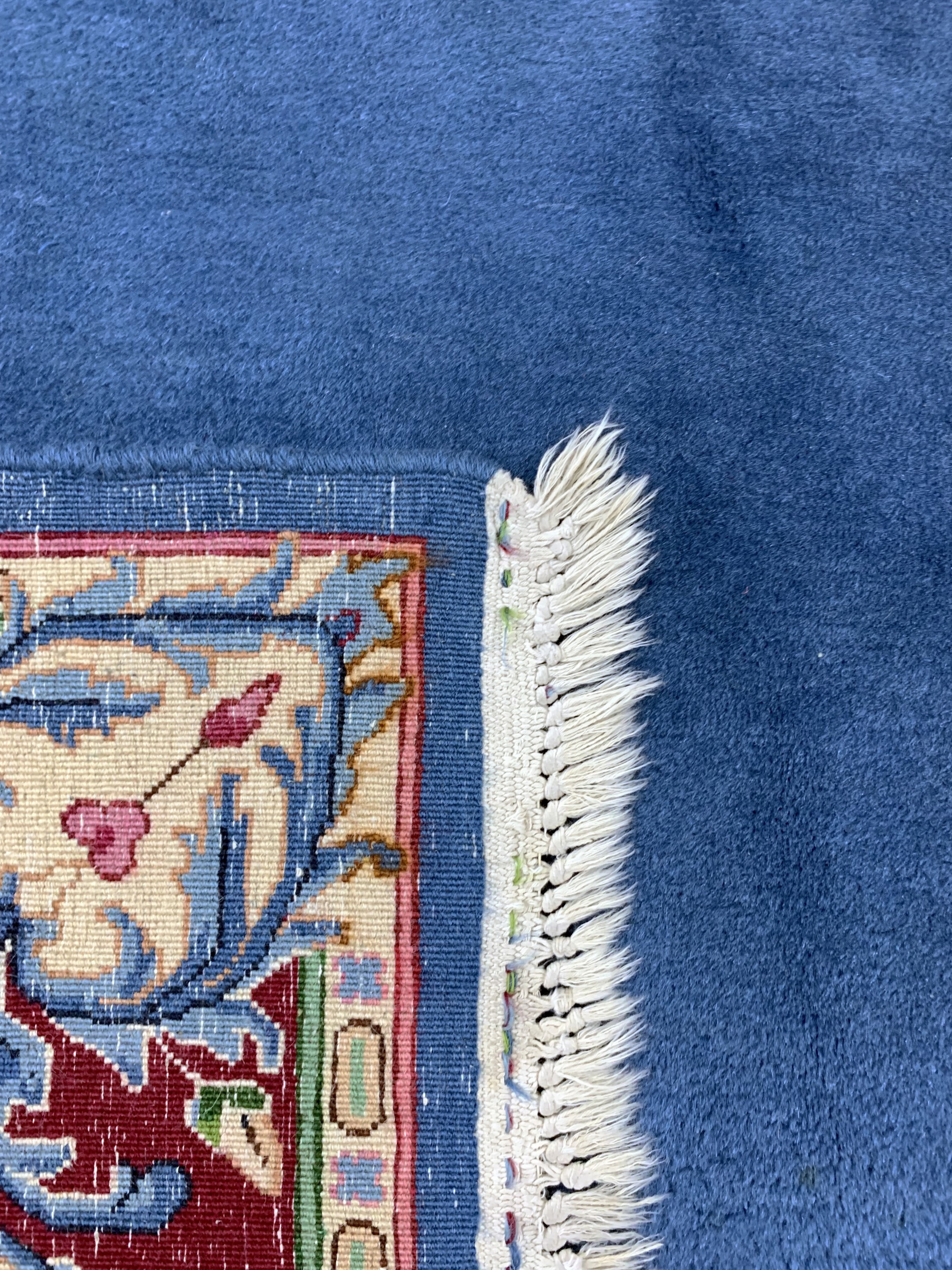 Detail g: Kerman sign.Talebi, Persien, Mitte 20.Jhd.,Wolle auf Baumwolle, ca. 260 x 195 cm, EHZ: 2,kleine Flecken