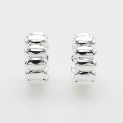 26924416a - Paar Klappcreolen, 925er Silber, ovale Elemente, D. ca. 15 mm