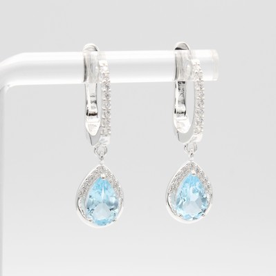 Image 26924659 - Paar Ohrgehänge mit Blautopasen und Zirkonias, 925er Silber, tropfenförm. ...