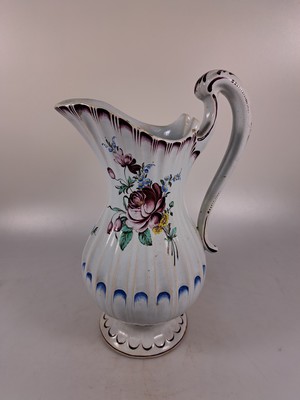 26924671b - Waschgarnitur/Lavabo, Straßburg, um 1760, Fayence, reiche Blumenmalerei, gerippte ...