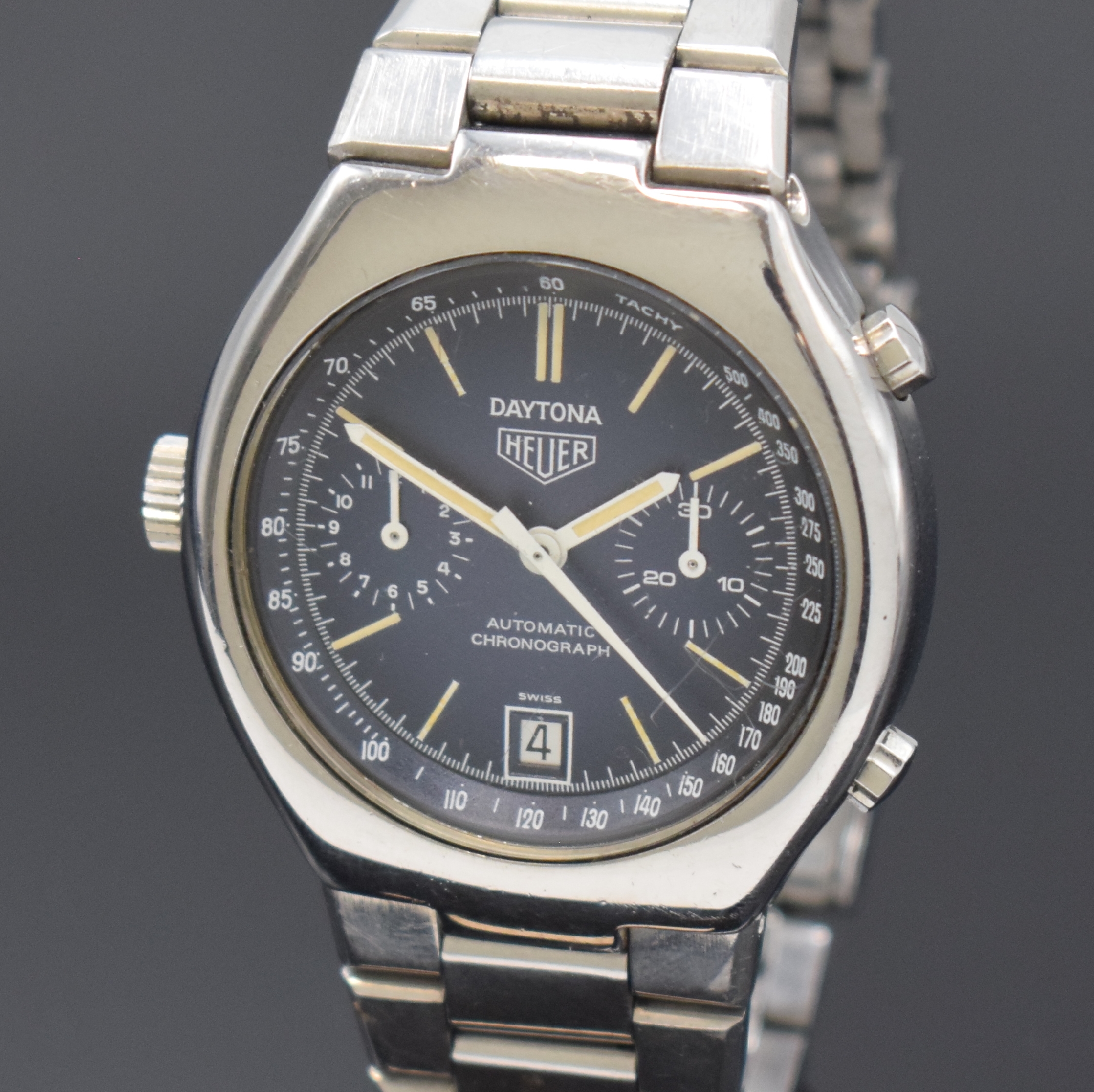 Detail a: HEUER Daytona Armbandchronograph Referenz 110203B, Schweiz 1970er Jahre, Automatik, Edelstahlgeh. inkl. Gliederband m. Faltschl., Boden verschr., ...