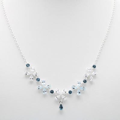 Image 26925087 - Collier "Blüten" mit Blautopasen und Zirkonias, 925er Silber, ...