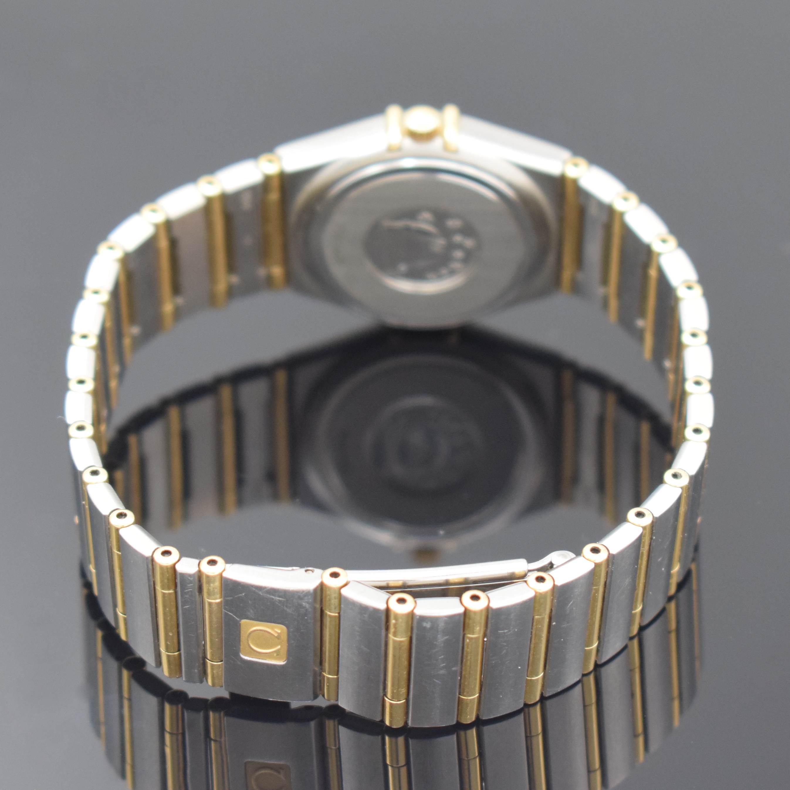 Detail b: OMEGA Constellation Damenarmbanduhr in Stahl/ Gold Referenz 795.1202/127.275.00, Schweiz verk. lt. beil. Garantie 04/1998, quarz, orig. Gliederband ...