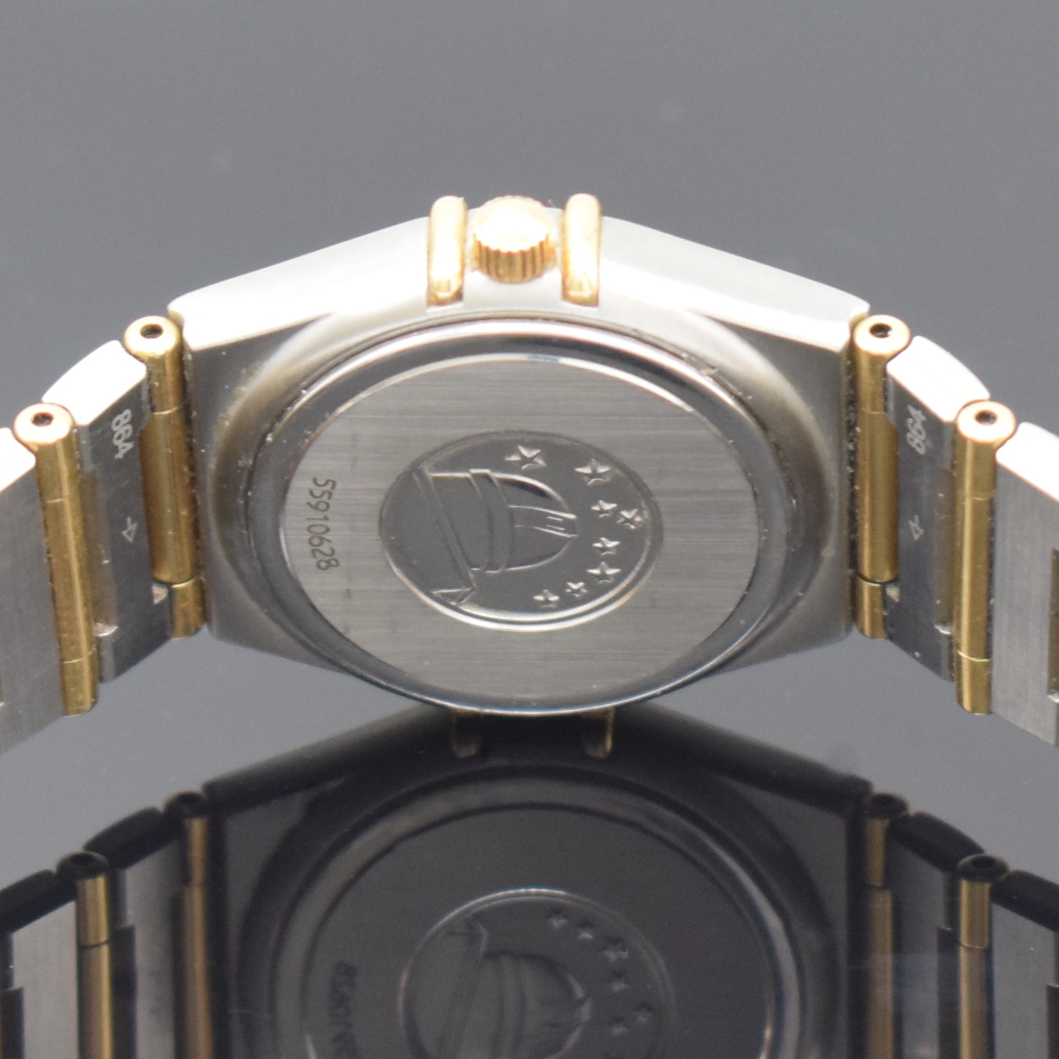 Detail e: OMEGA Constellation Damenarmbanduhr in Stahl/ Gold Referenz 795.1202/127.275.00, Schweiz verk. lt. beil. Garantie 04/1998, quarz, orig. Gliederband ...