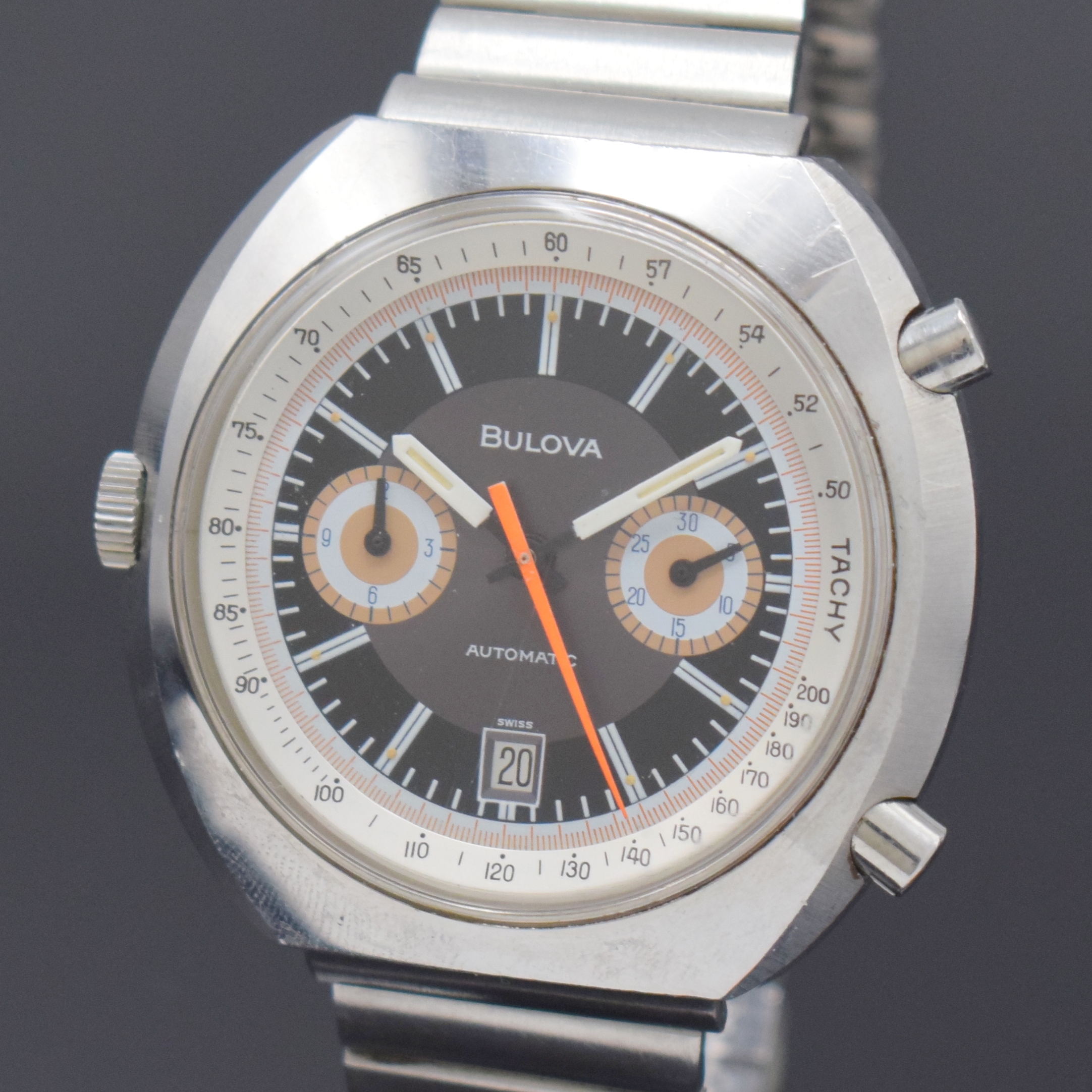 Detail a: BULOVA seltener Armbandchronograph, Automatik, Schweiz um 1972, massives Edelstahlgeh. inkl. orig. Gliederband, Boden verschr., mehrfarbiges ...