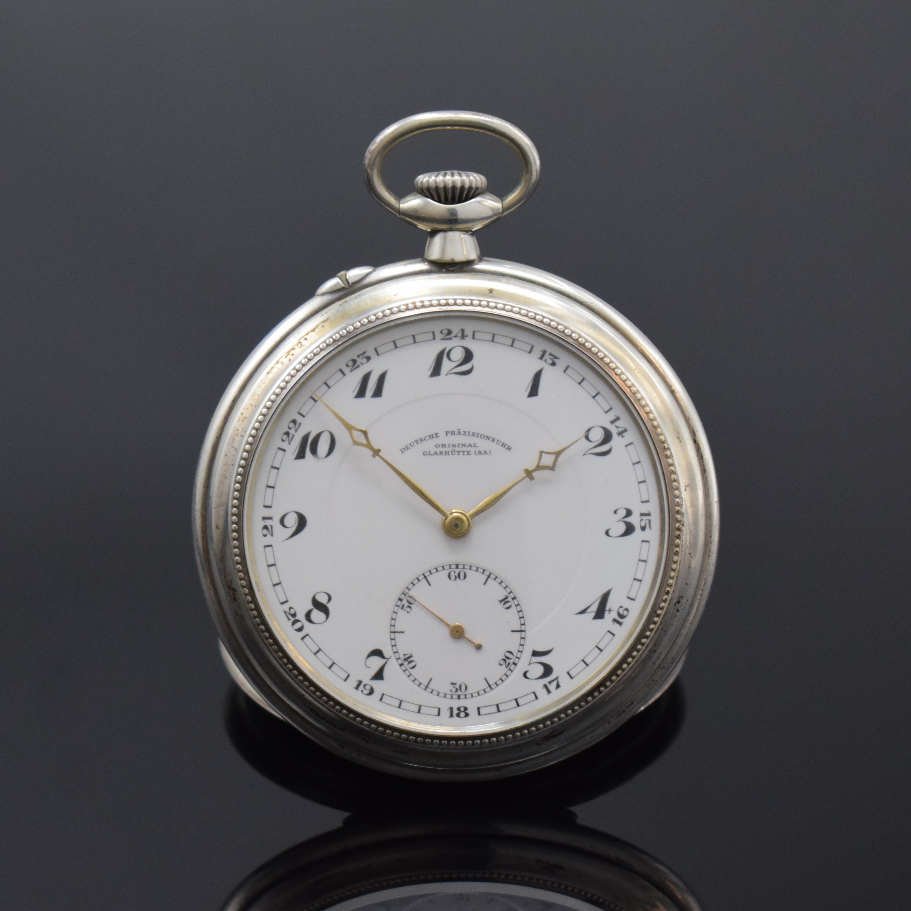 DEUTSCHE PRÄZISIONSUHR GLASHÜTTE SA offene Herrentaschenuhr in Silber, Deutschland um 1905, Silbercuvette, Emailzifferbl. m. arab. Zahlen, gold. ...