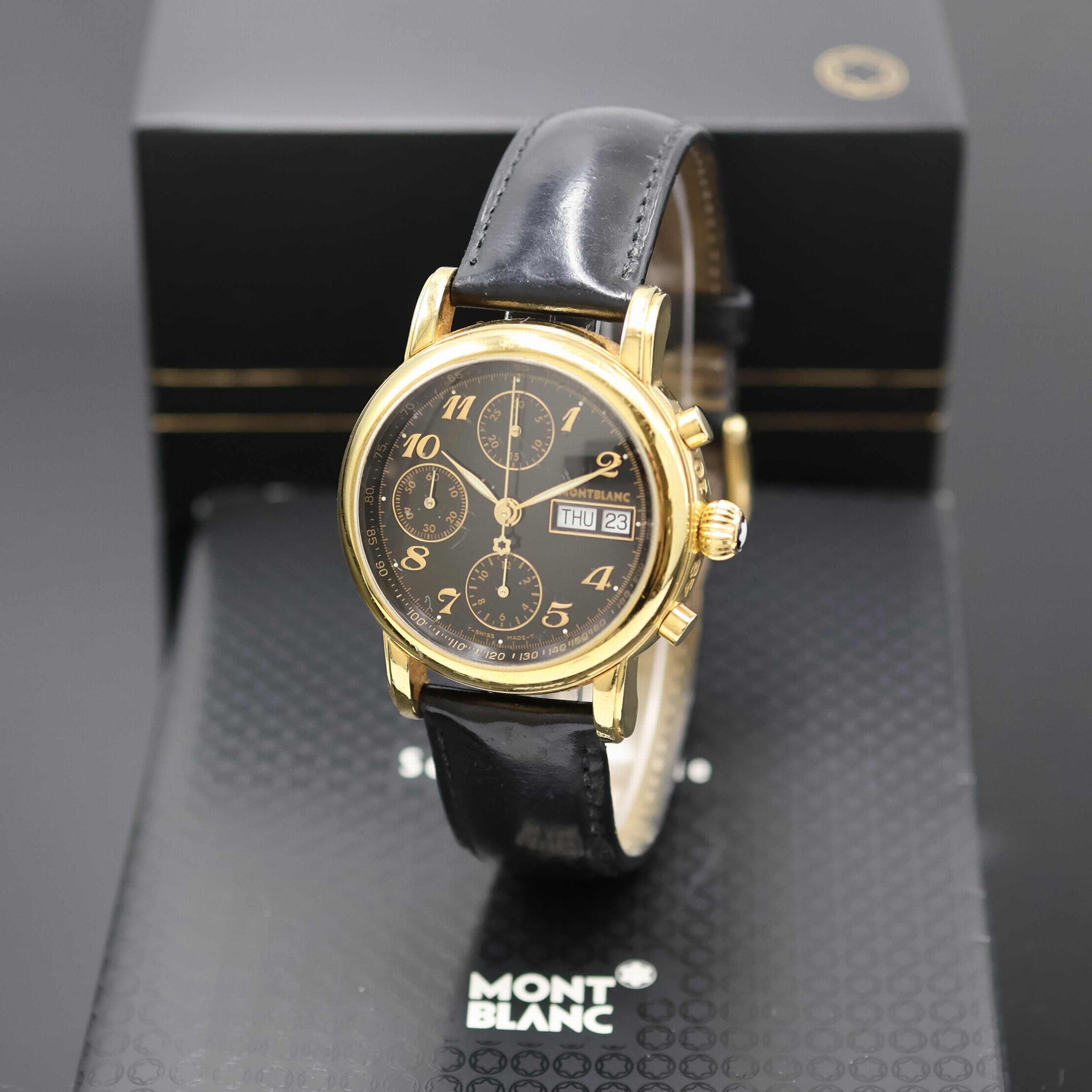 MONTBLANC Meisterstück vergoldeter Armbandchronograph, Schweiz verk. lt. Pap. 12/1997, Automatik, beids. vergl., orig. Lederband m. Dornschl., ...