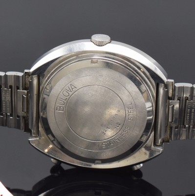 26926082c - BULOVA seltener Armbandchronograph, Automatik, Schweiz um 1972, massives Edelstahlgeh. ...