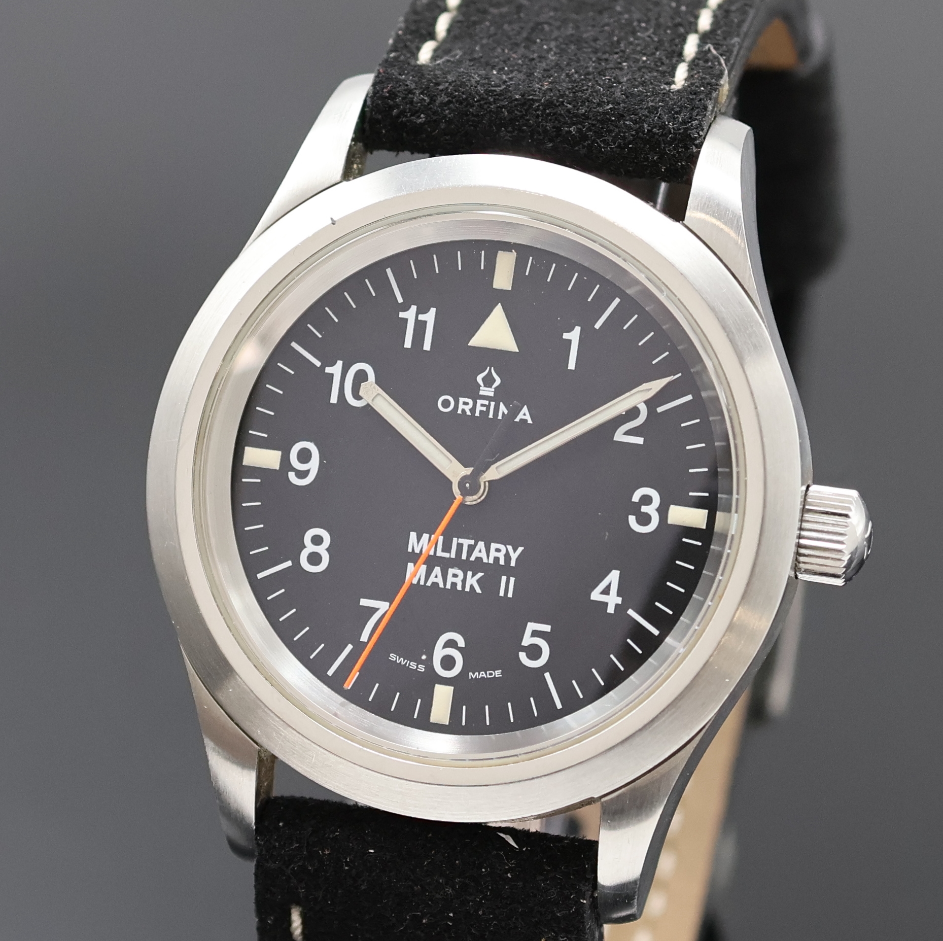 Detail a: ORFINA Military Mark II Fliegeruhr Referenz 6190, Schweiz um 2000, Automatik, großes Edelstahlgeh., Boden geschr., schwarzes Zifferbl. m. arab. ...