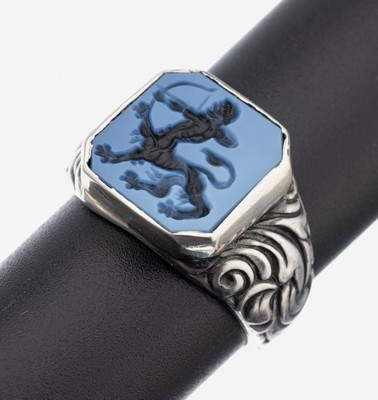 Image Achat-Ring, Idar Oberstein um 1920, 800er Silber, Lagenachat-Platte mit Zentaur-Gravur, ...