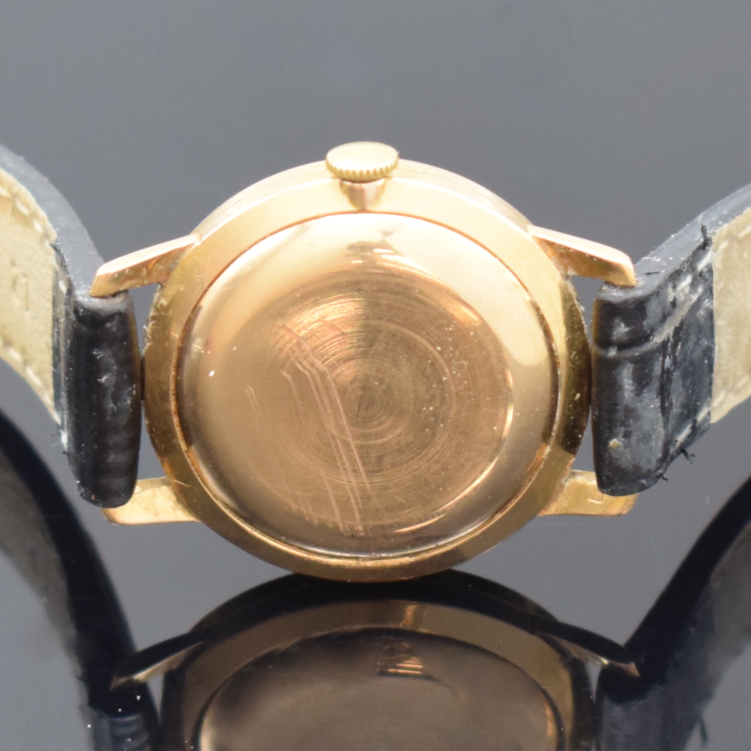 Detail c: LONGINES Damenarmbanduhr in RG 750/000, Schweiz um 1965, Handaufzug, Boden aufgedr., silb. Zifferbl. m. gold. Std.-Ind., gold. Zeiger, rhod. Werk ...