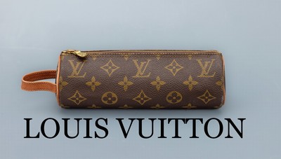 Image 26927430 - LOUIS VUITTON Federmäppchen, Monogram Canvas, innen braun beschichtet, ca. 20 cm, ...