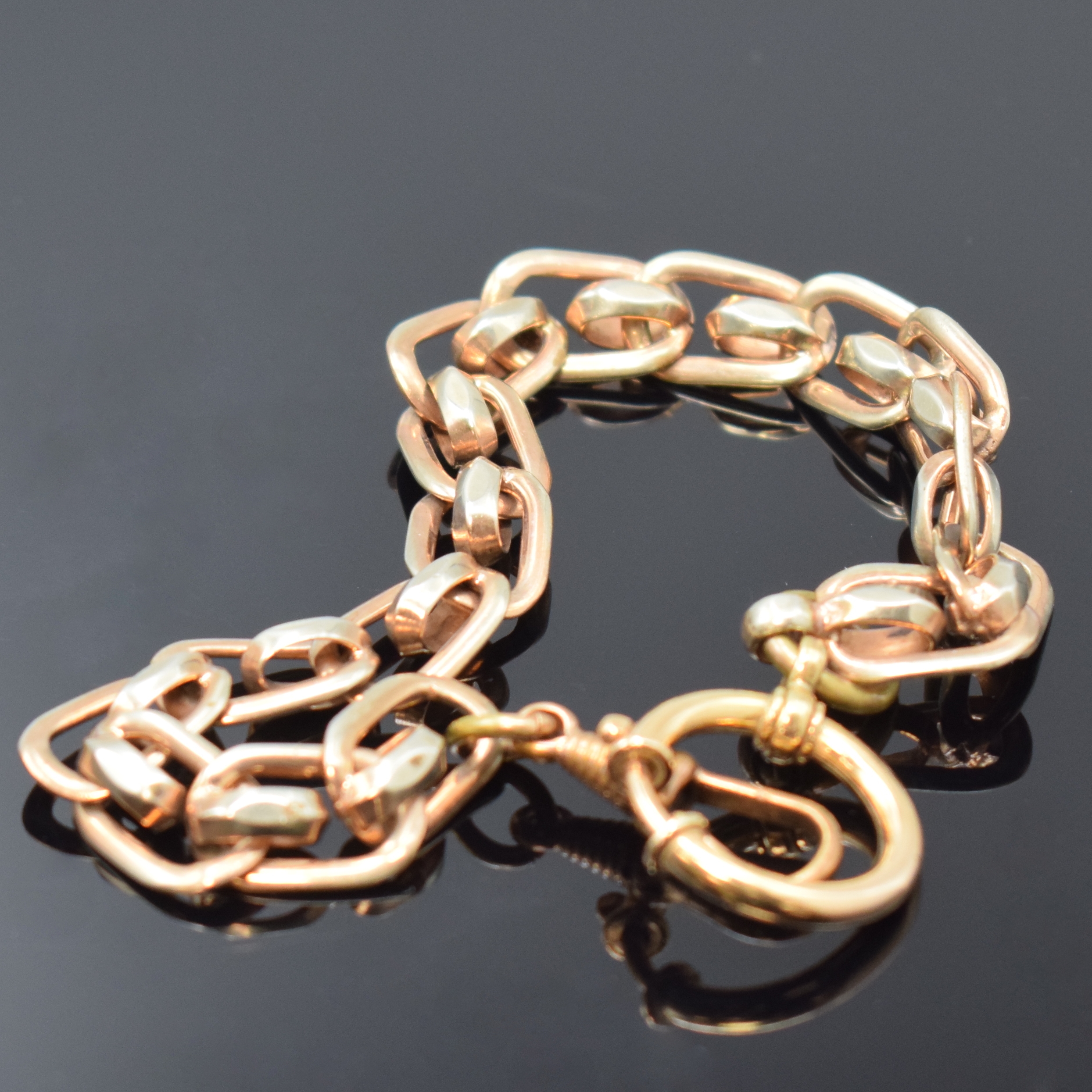 Detail d: A. EPPNER & Co, Silberberg seltene Taschenuhr in RG 585/000, um 1890, guill. Geh. dell., Goldcuvette, Krone später, 2-tlg. Email- zifferbl., kl. ...