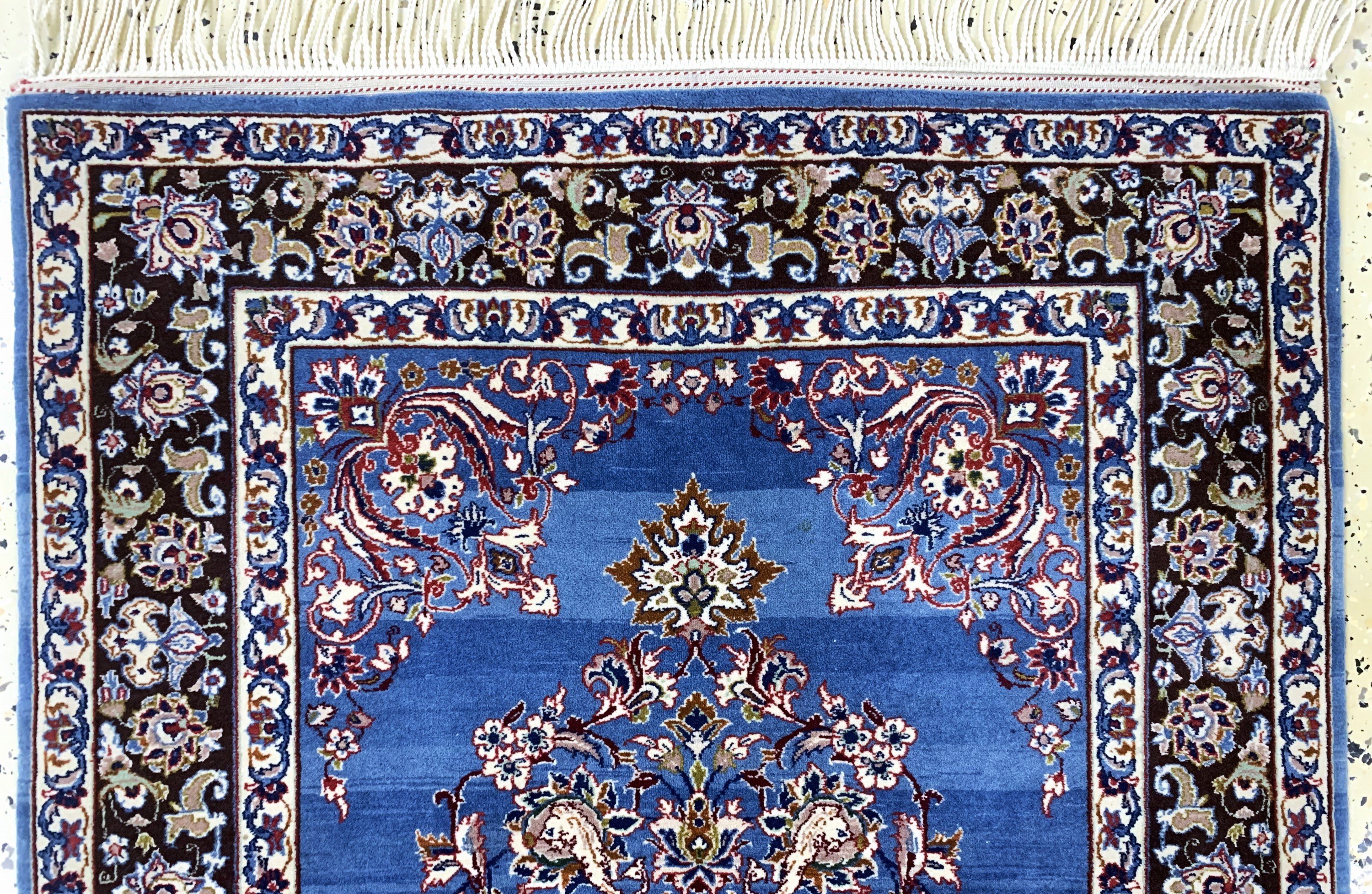 Detail a: Esfahan fein, Persien, Mitte 20.Jhd, Korkwolle mit und auf Seide, ca. 114 x 76 cm, EHZ: 2(Abrasch)