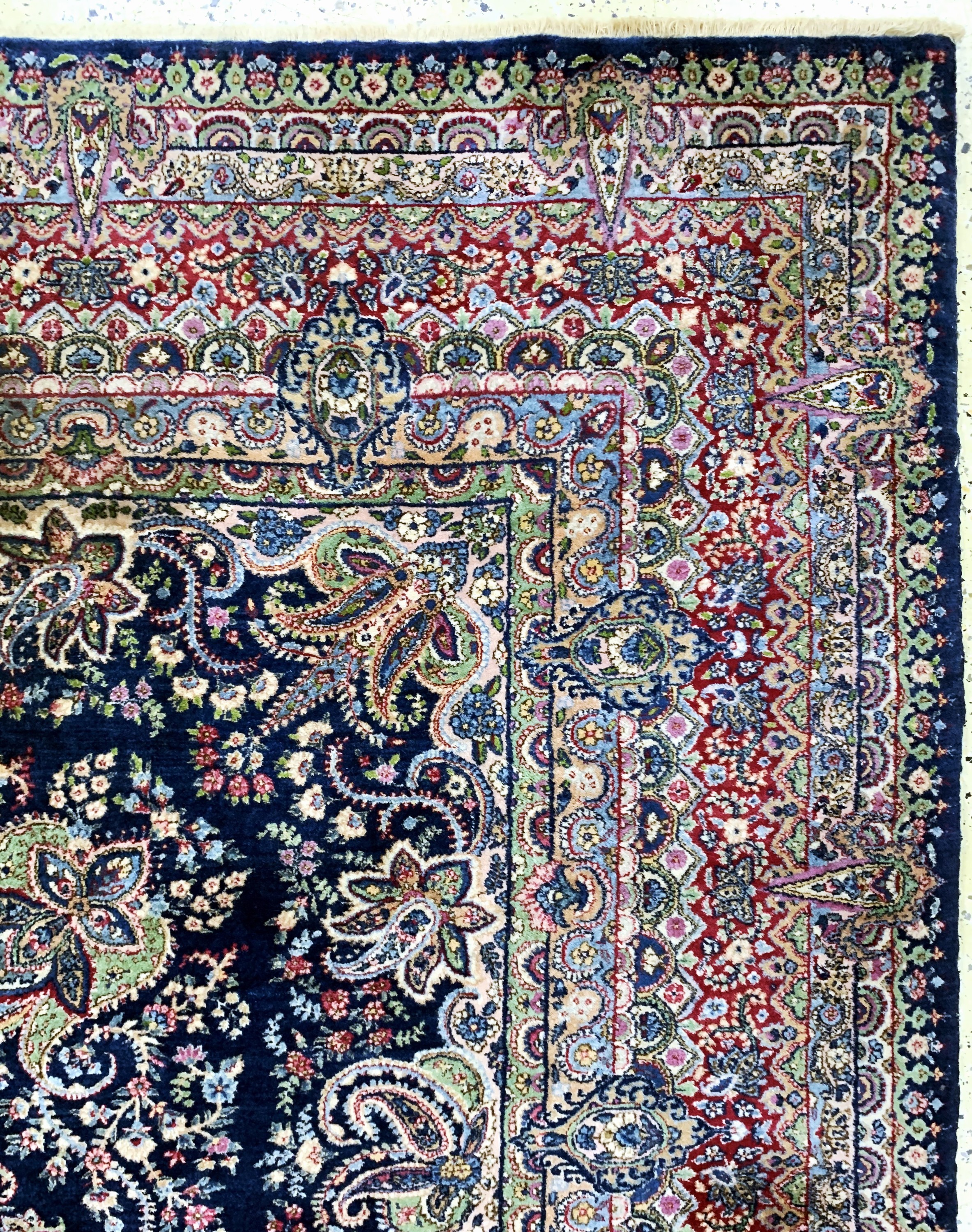 Detail f: Kerman"Lawar" fein alt, Persien, Anfang 20.Jhd, Wolle auf Baumwolle, ca. 350 x 300 cm,Reinigungsbedürftig, EHZ: 2