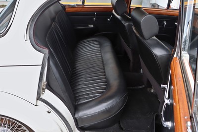 26928724i - Jaguar MK II 340, Fahrgestellnummer: 1J51063DN, EZ 02/1968, Laufleistung 62.935 Meilen ...