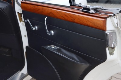 26928724j - Jaguar MK II 340, Fahrgestellnummer: 1J51063DN, EZ 02/1968, Laufleistung 62.935 Meilen ...