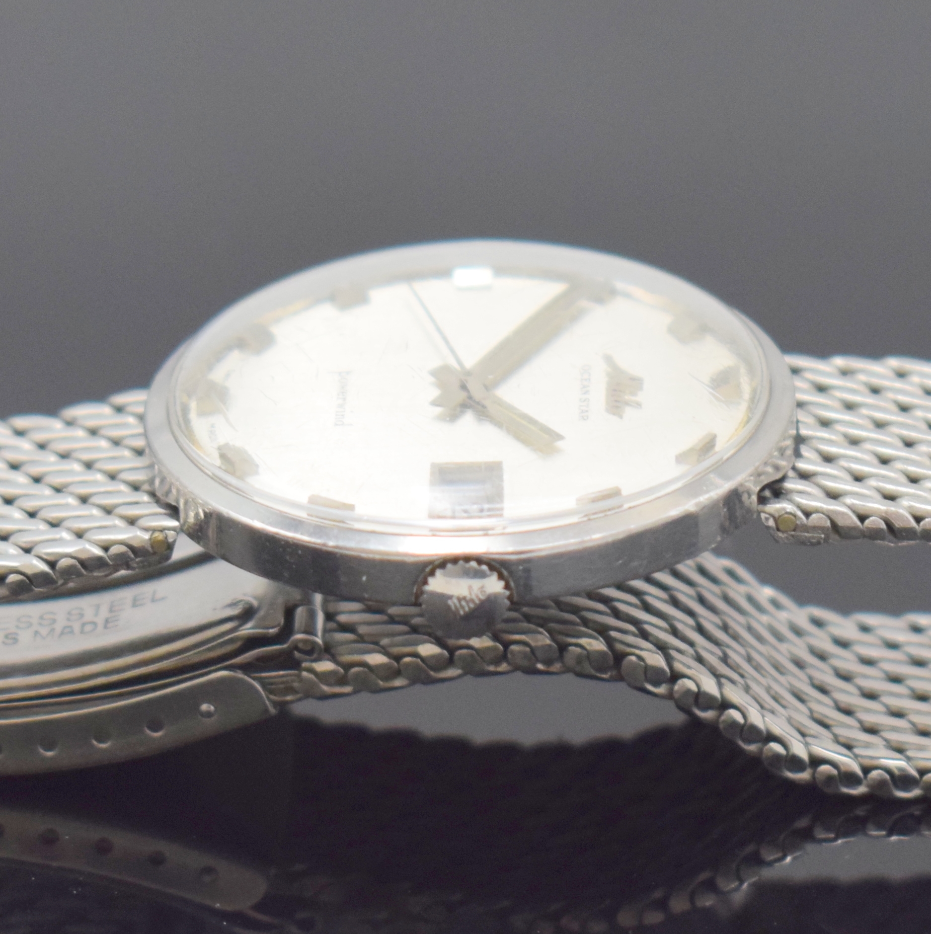 Detail c: MIDO OCEAN STAR powerwind Herrenarmbanduhr in Stahl Referenz 5067, Schweiz um 1970, Automatik, Monocoque-Geh. m. integr. Milanaiseband, silb. ...