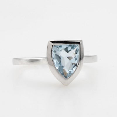 Image Ring mit Aquamarin, WG 750/000, Aquam. ca. 0.90 ct, Ringkopf in anged. Schildform, RW ...