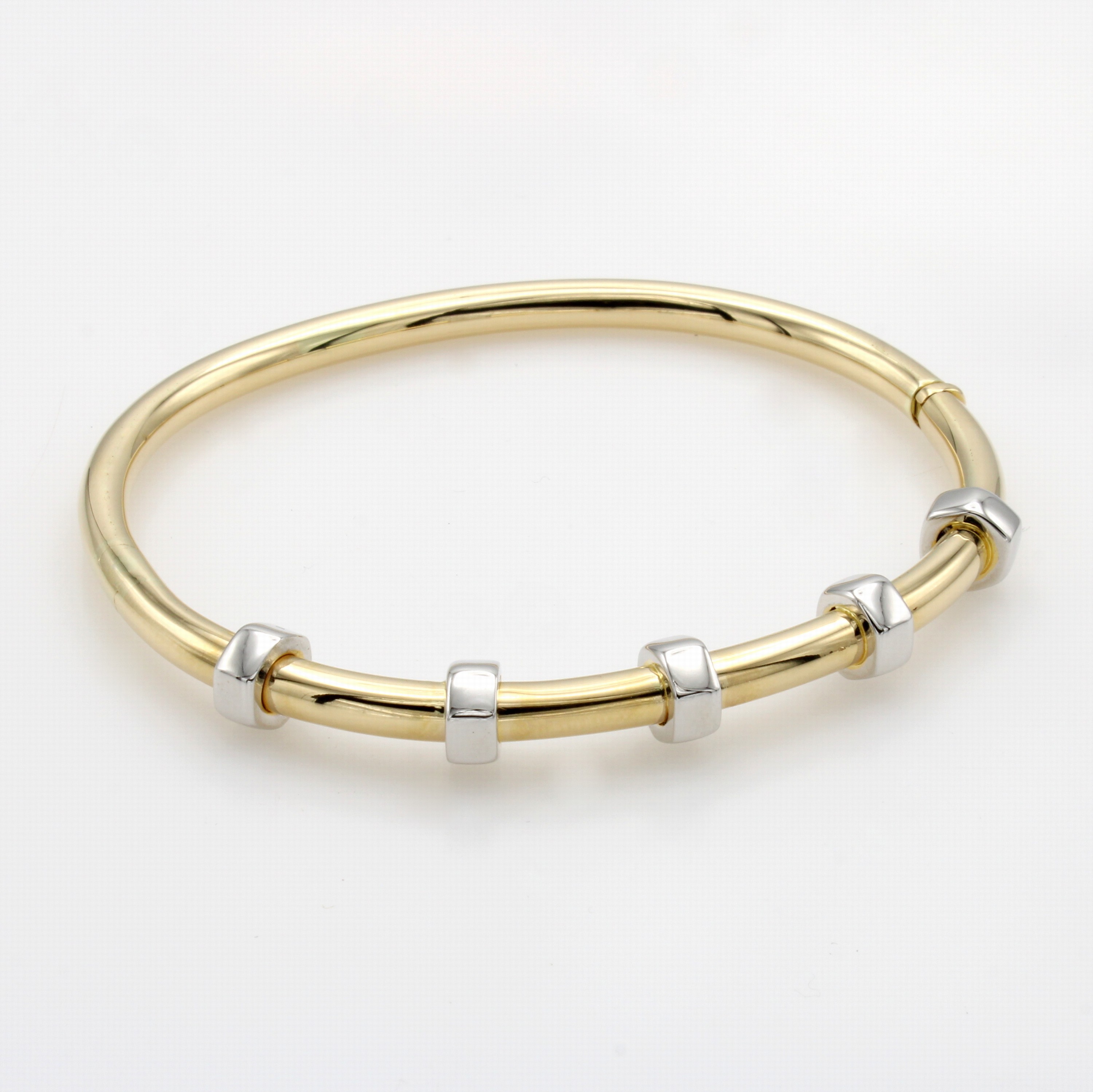 Image 26930696 - Armreif, GG/WG 585/000, mit Klappscharnier, aufgelegte WG-Elemente, M. ca. 6.5x5.5 cm, ...